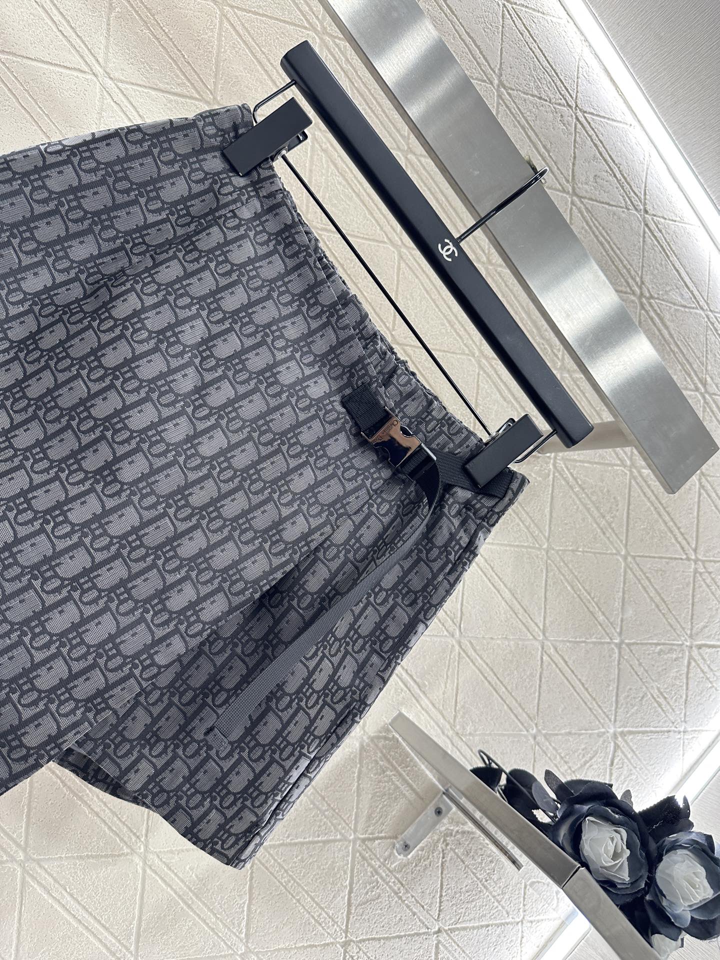 ♥Dio*♥2025新品上架 连帽提花外套裙裤套装定制YB进口提花冲锋材质 质感光泽 挺括有型 连帽抽绳