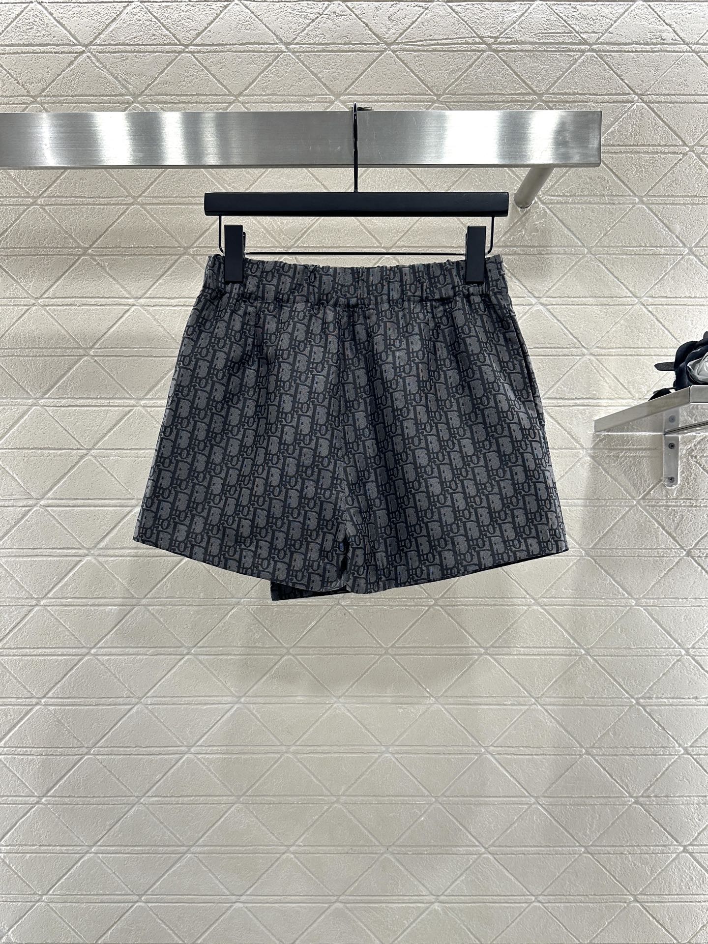 ♥Dio*♥2025新品上架 连帽提花外套裙裤套装定制YB进口提花冲锋材质 质感光泽 挺括有型 连帽抽绳