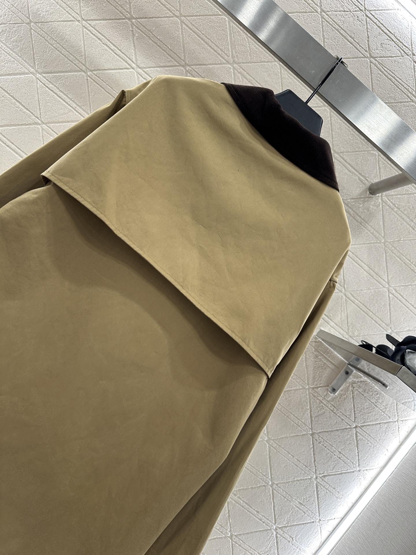 ♥Miumi*♥2025新品上架 灯芯绒领衣外套定制YB斜纹全棉材质 工艺处理 挺括有型 质感高级 翻领