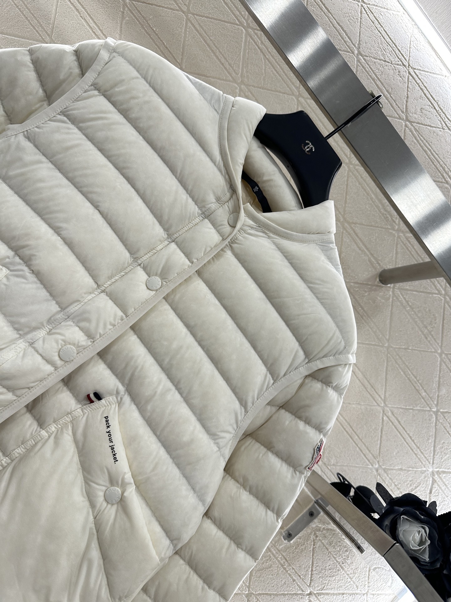 ♥Moncle*♥2025新品上架 立领羽绒服定制YB进口防风环保再生尼龙材质 其工艺还原 升级材质 具