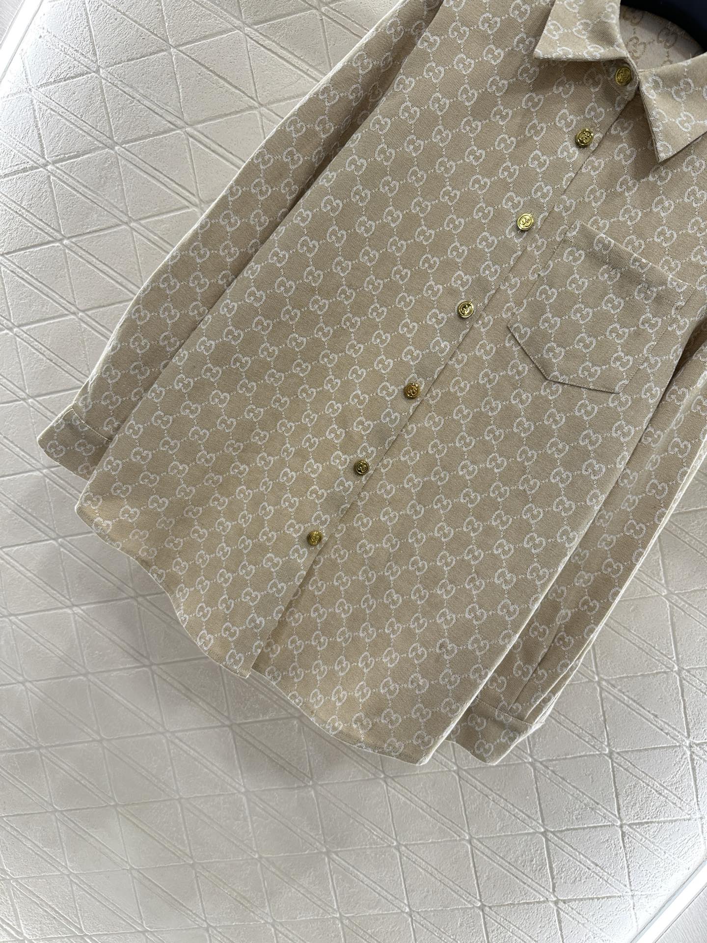 ♥Gucc*♥2025新品上架 提花牛仔衬衣长裤套装定制YB进口提花材质 质感高级 穿搭舒适 翻领衬衫直