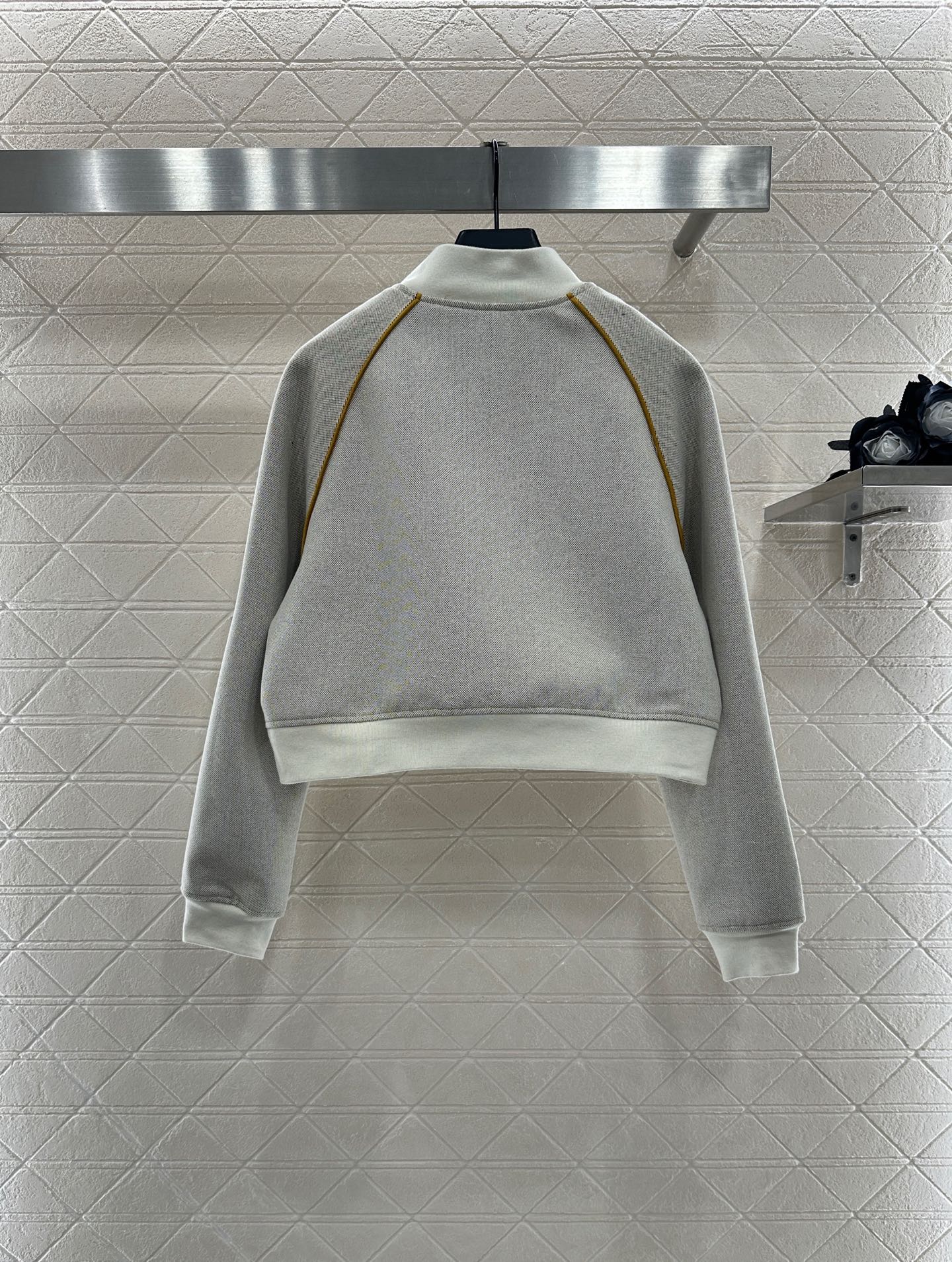 ♥Miumi*♥2025新品上架 短款外套中长半裙套装定制YB进口高织棉材质 质感高级 品相十足 短款外