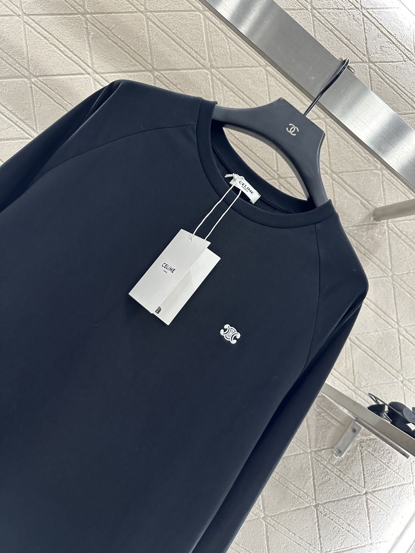 ♥Celin*♥2025新品上架 凯旋门长袖上衣定制YB斜纹全棉材质 质感舒适 弹力十足 圆领长袖上衣裁