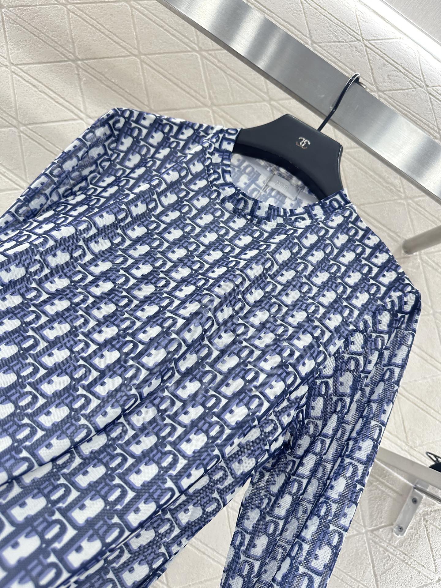 ♥Dio*♥2025新品上架 网纱圆领打底衫定制YB进口网纱材质 清透舒适 弹力十足 圆领长袖打底裁剪 