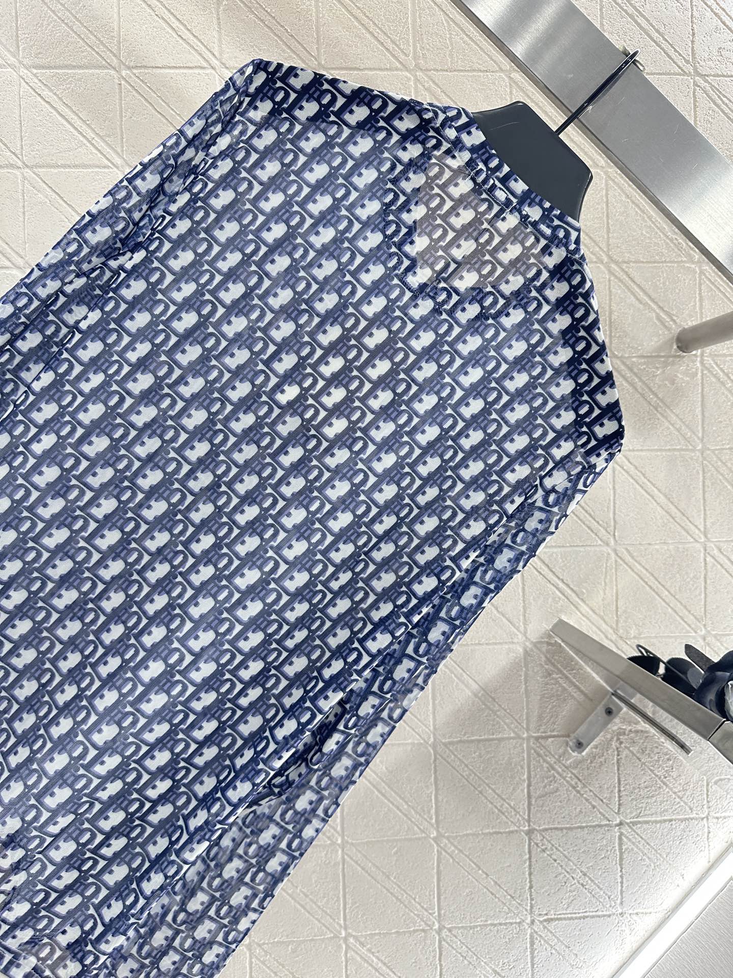 ♥Dio*♥2025新品上架 网纱圆领打底衫定制YB进口网纱材质 清透舒适 弹力十足 圆领长袖打底裁剪 