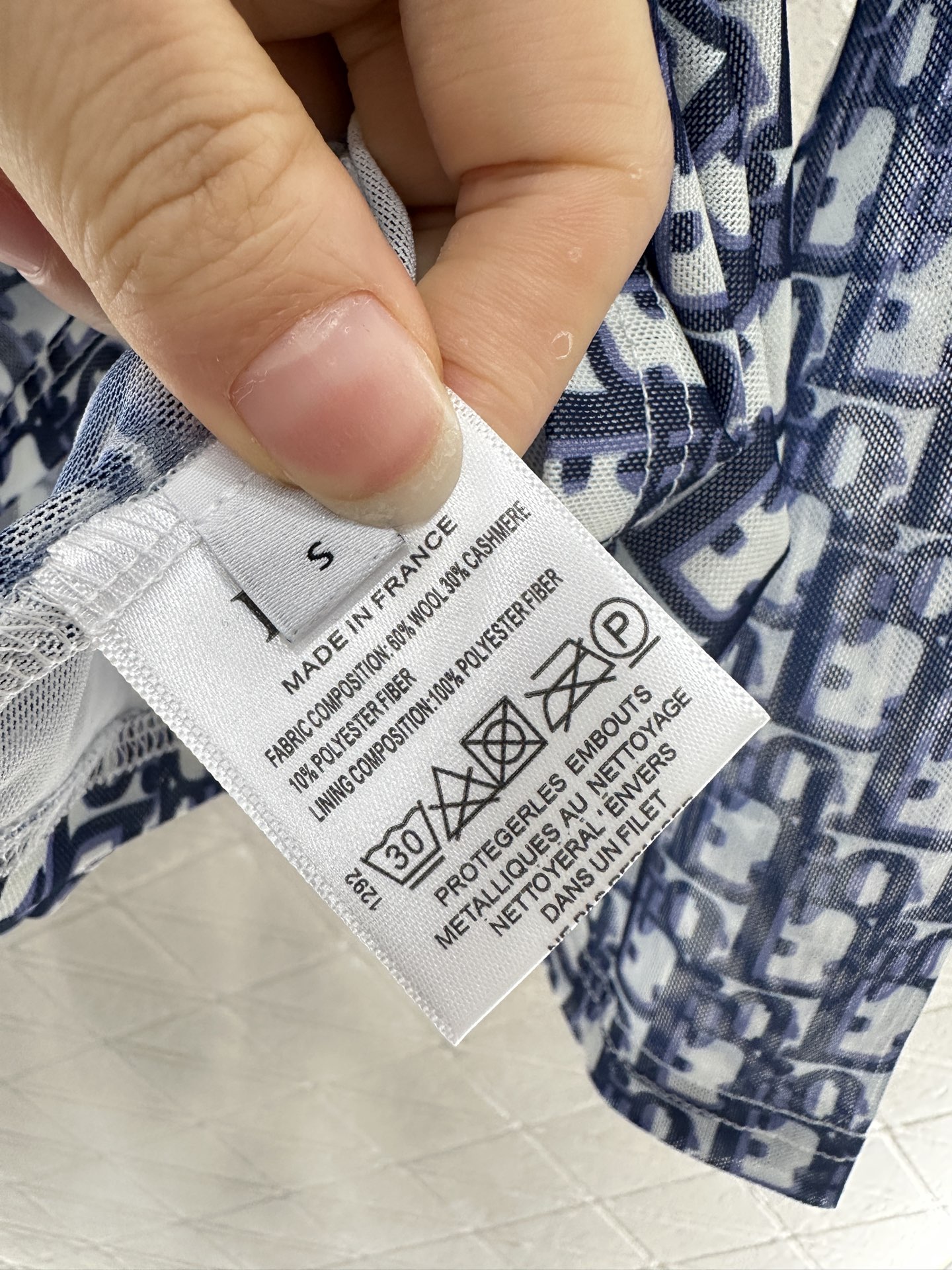 ♥Dio*♥2025新品上架 网纱圆领打底衫定制YB进口网纱材质 清透舒适 弹力十足 圆领长袖打底裁剪 