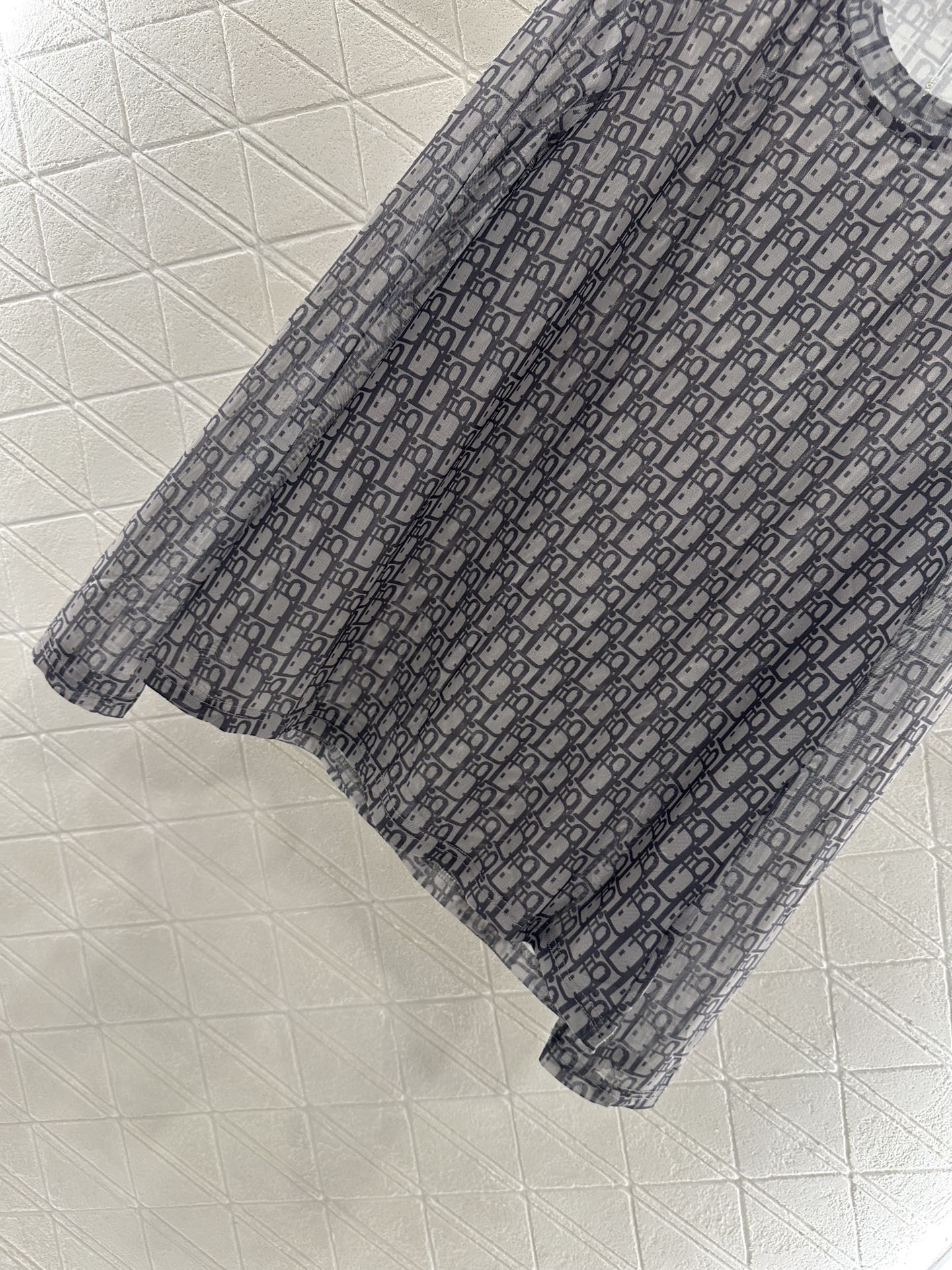 ♥Dio*♥2025新品上架 网纱圆领打底衫定制YB进口网纱材质 清透舒适 弹力十足 圆领长袖打底裁剪 