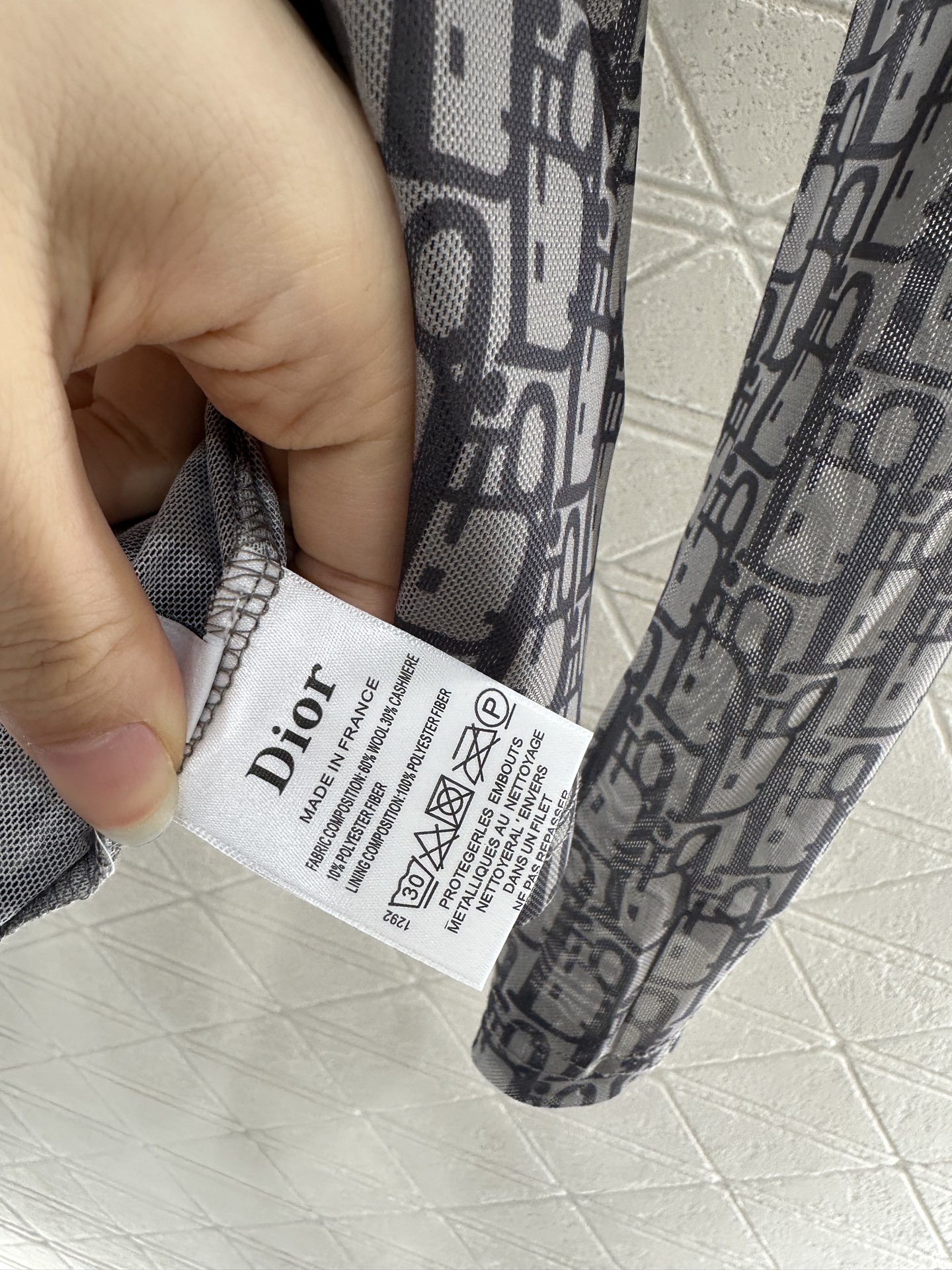 ♥Dio*♥2025新品上架 网纱圆领打底衫定制YB进口网纱材质 清透舒适 弹力十足 圆领长袖打底裁剪 