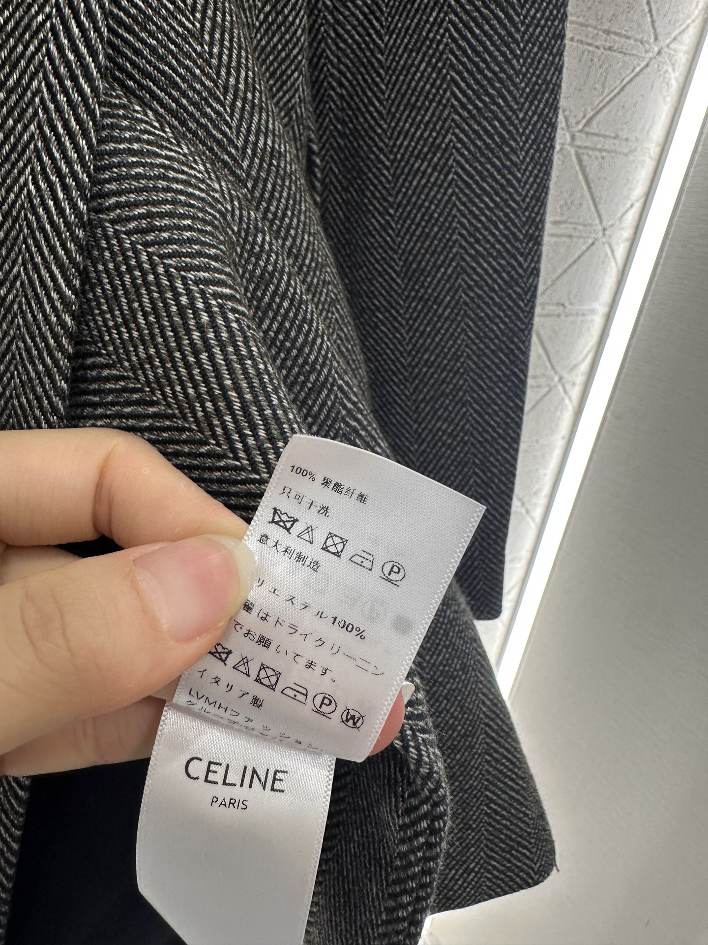 ♥Celin*♥2025新品上架 西装腰带中长外套定制YB进口材质 质感高级 光泽感明显 开襟V领西装外