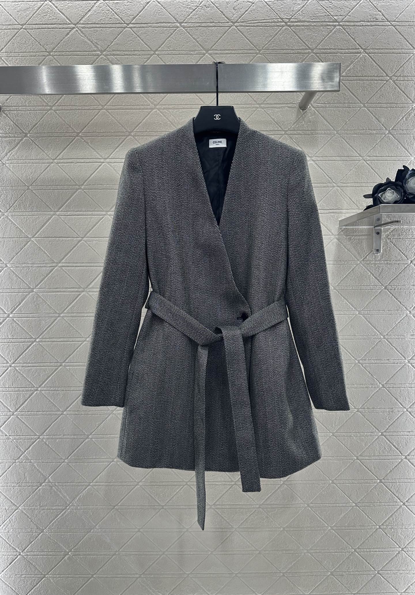 ♥Celin*♥2025新品上架 西装腰带中长外套定制YB进口材质 质感高级 光泽感明显 开襟V领西装外