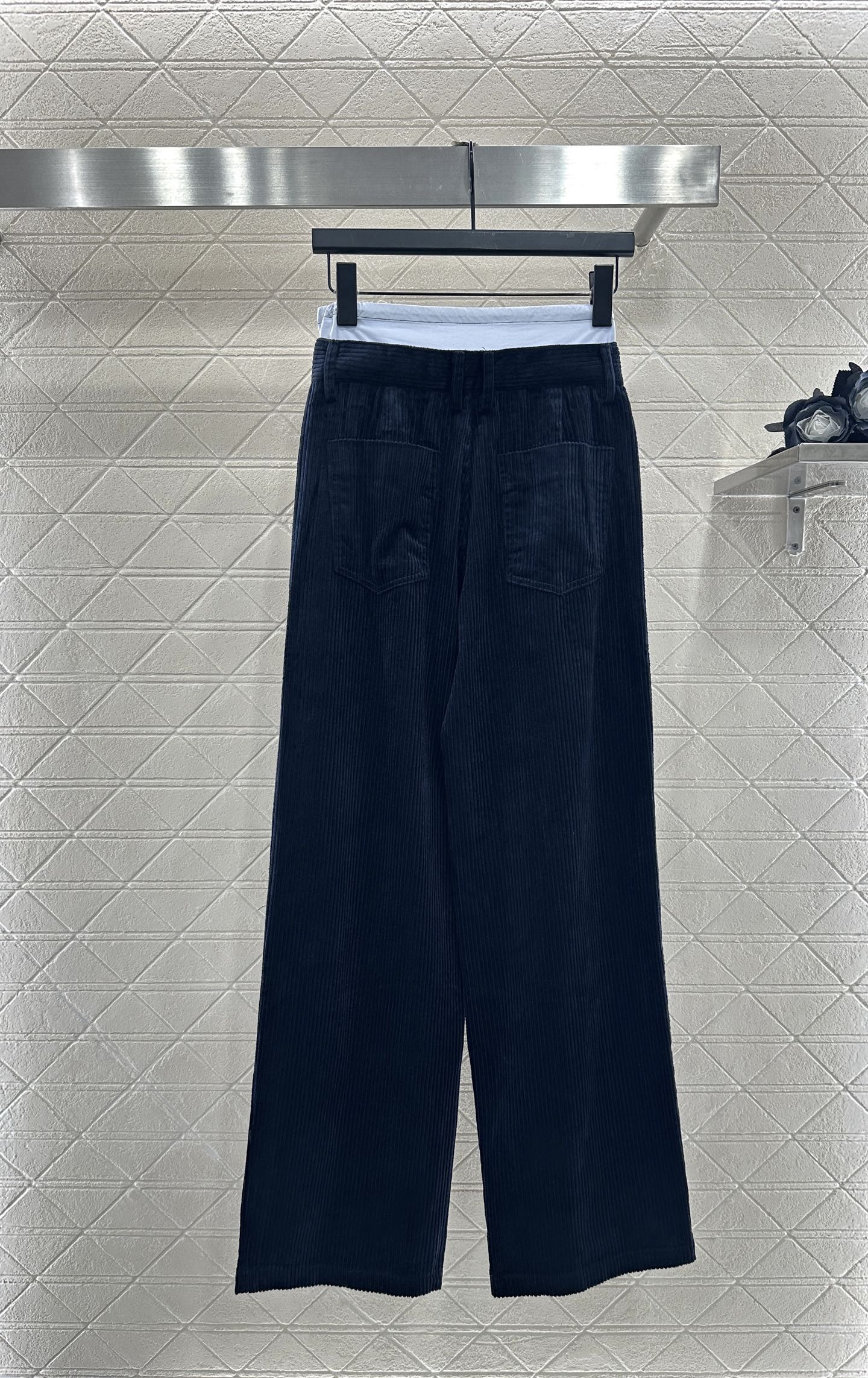 ♥Miumi♥2025新品上架 抽绳拼接阔腿长裤定制YB进口灯芯绒材质 面料柔挺舒适 垂顺有型 高腰阔腿