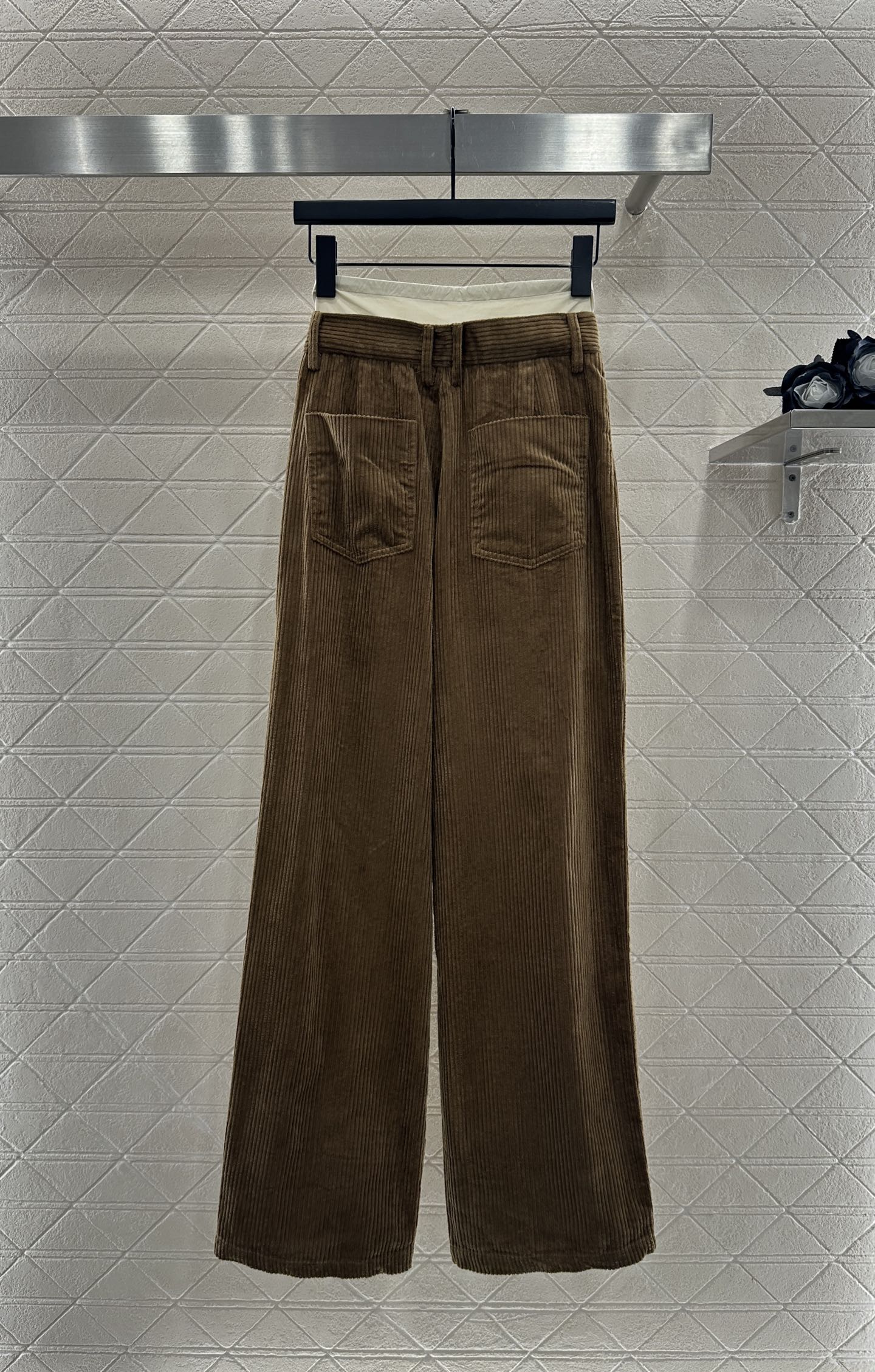 ♥Miumi♥2025新品上架 抽绳拼接阔腿长裤定制YB进口灯芯绒材质 面料柔挺舒适 垂顺有型 高腰阔腿