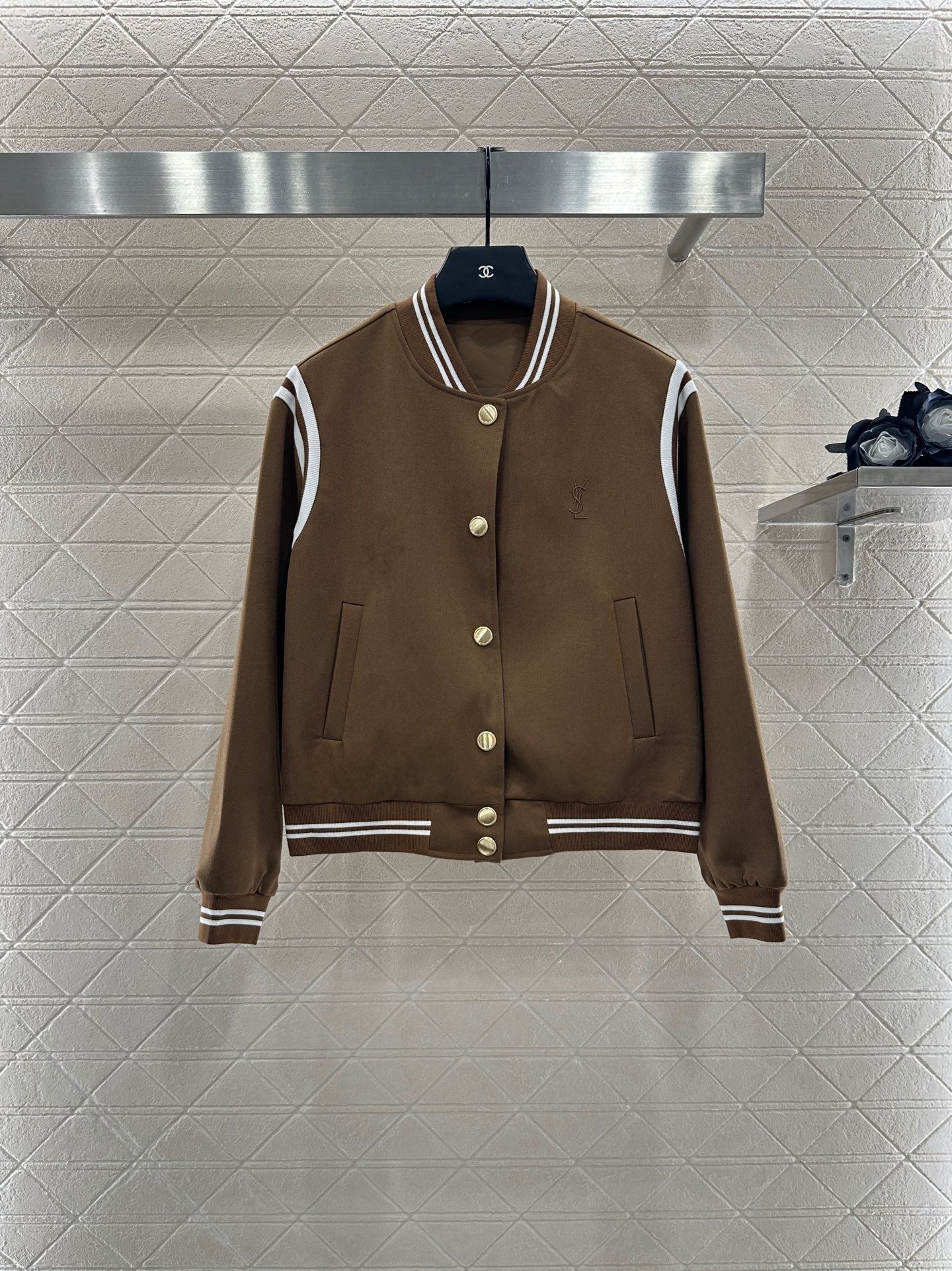 ♥Saint lauren*♥2025新品上架 刺绣棒球外套百褶裙套装定制YB进口材质 质感上乘 舒适防