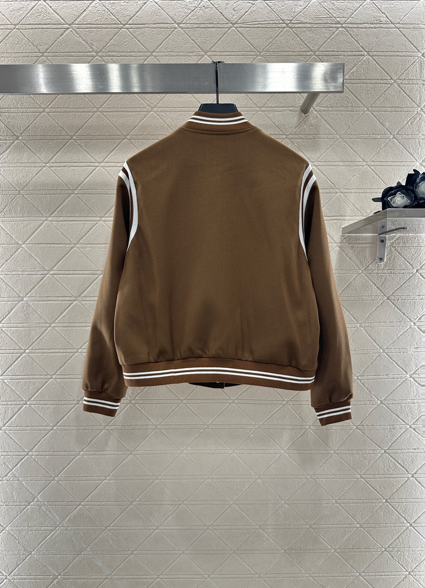 ♥Saint lauren*♥2025新品上架 刺绣棒球外套百褶裙套装定制YB进口材质 质感上乘 舒适防