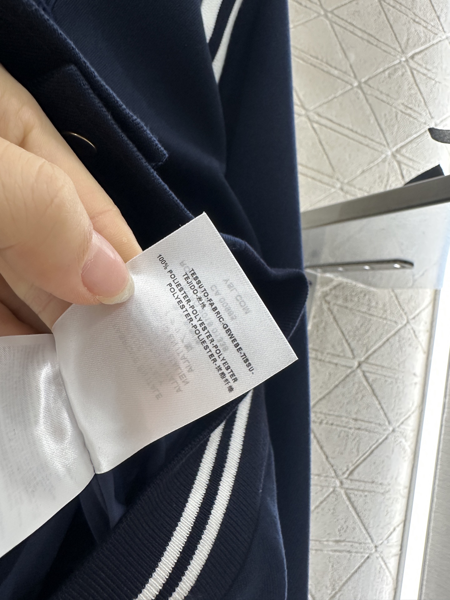 ♥Saint lauren*♥2025新品上架 刺绣棒球外套百褶裙套装定制YB进口材质 质感上乘 舒适防