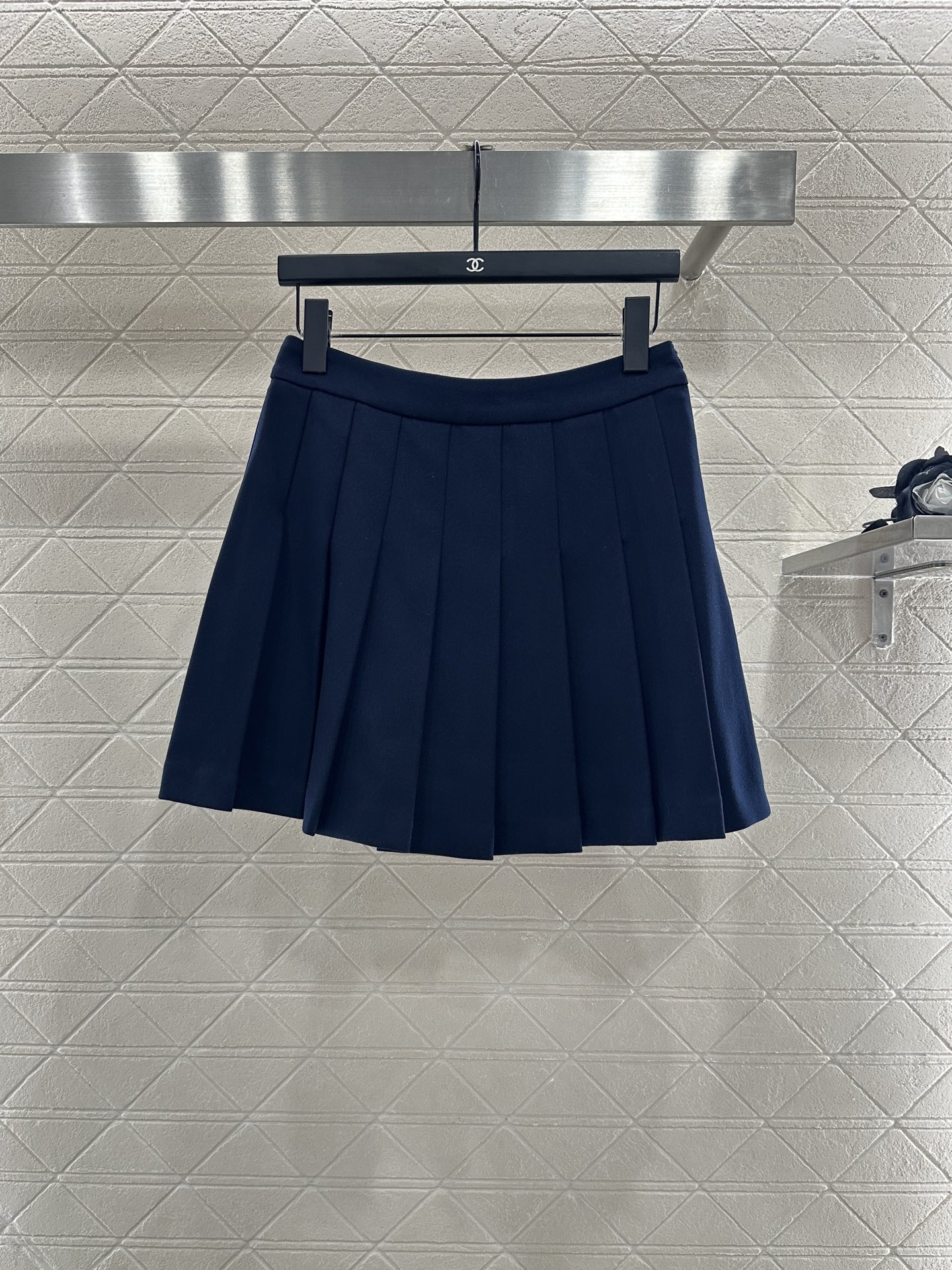 ♥Saint lauren*♥2025新品上架 刺绣棒球外套百褶裙套装定制YB进口材质 质感上乘 舒适防