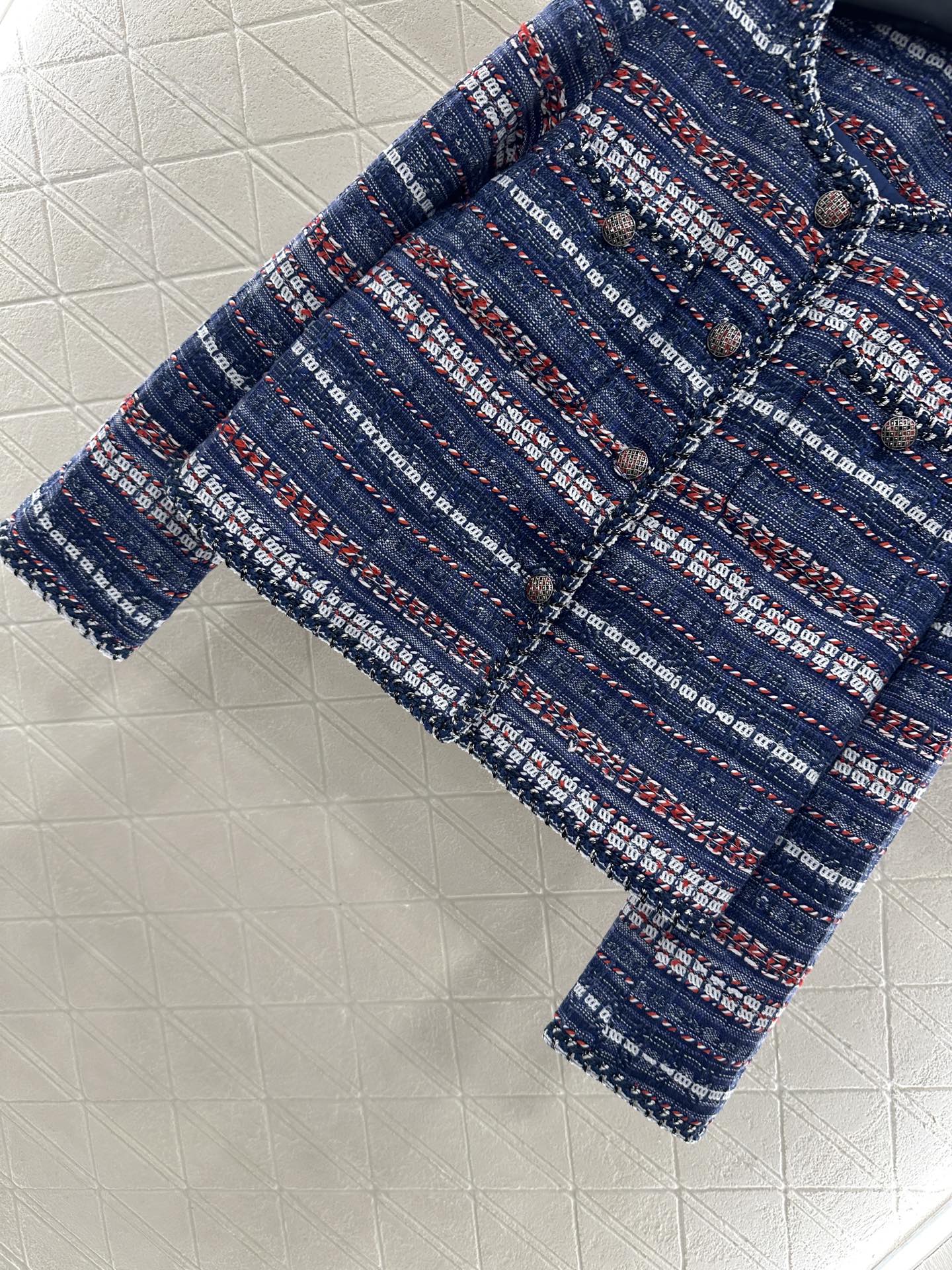 ♥Chane*♥2025新品上架 粗纺捆边洋装外套定制YB进口粗纺羊毛呢材质 肌理明显 毛料肉眼可见 质