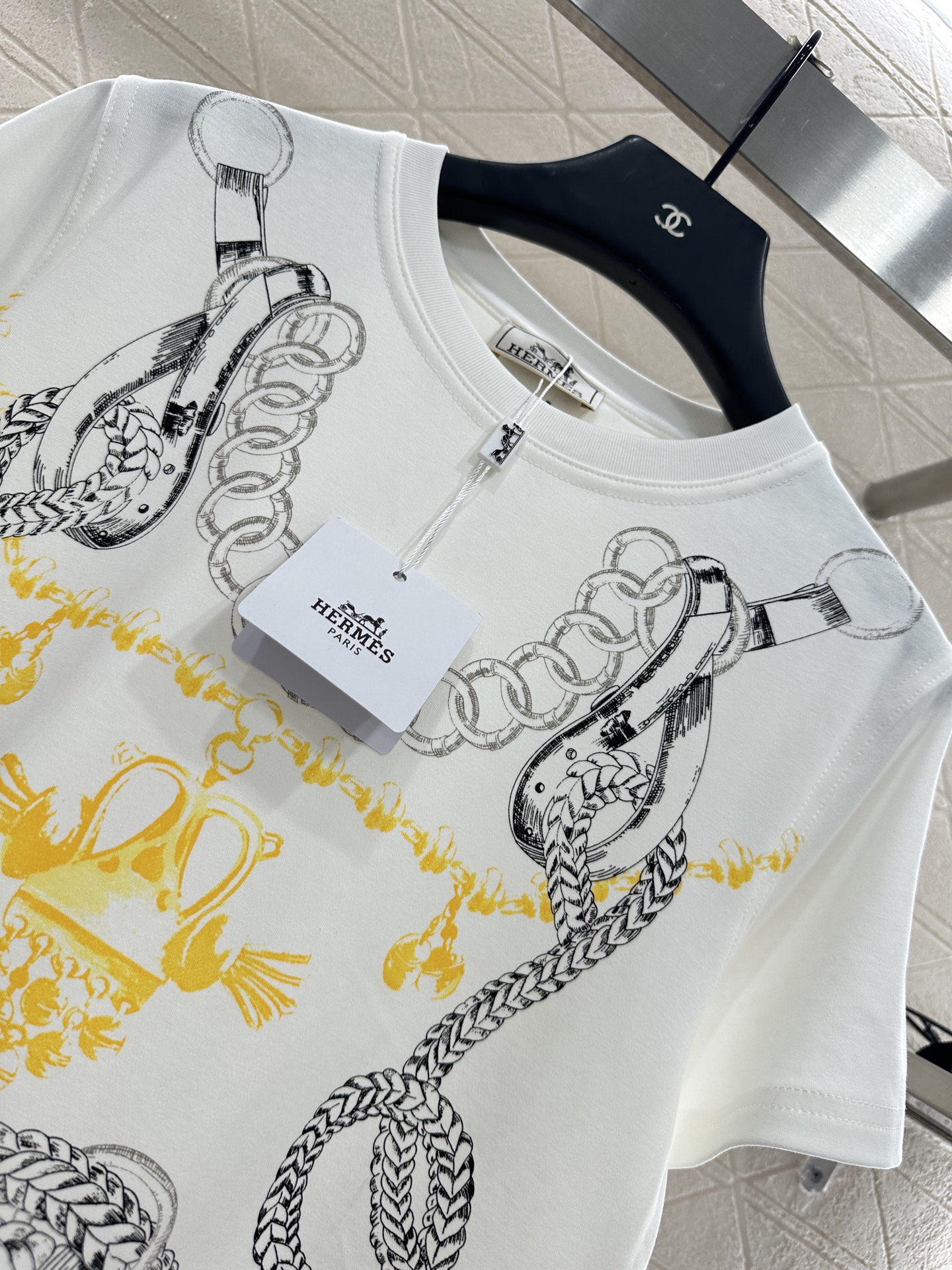 ♥Herme*♥2025新品上架 圆领链扣印花𝑇𝑒𝑒定制YB丝光全棉材质 透气舒适 质感十足 常规短袖T
