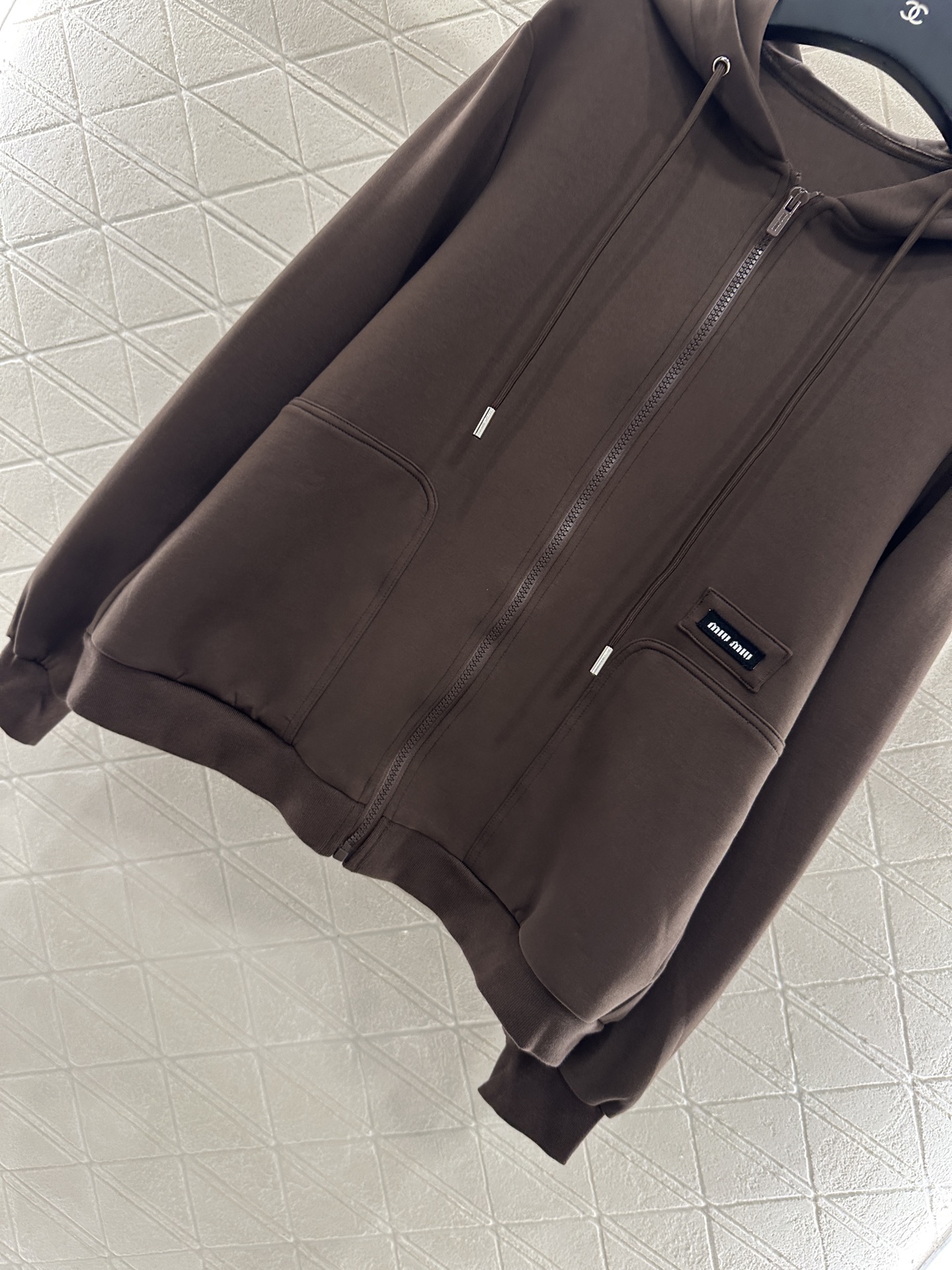 ♥Miumi*♥2025新品上架 连帽外套长裤套装定制YB斜纹全棉材质 质感光泽 品相高级 宽松廓形连帽