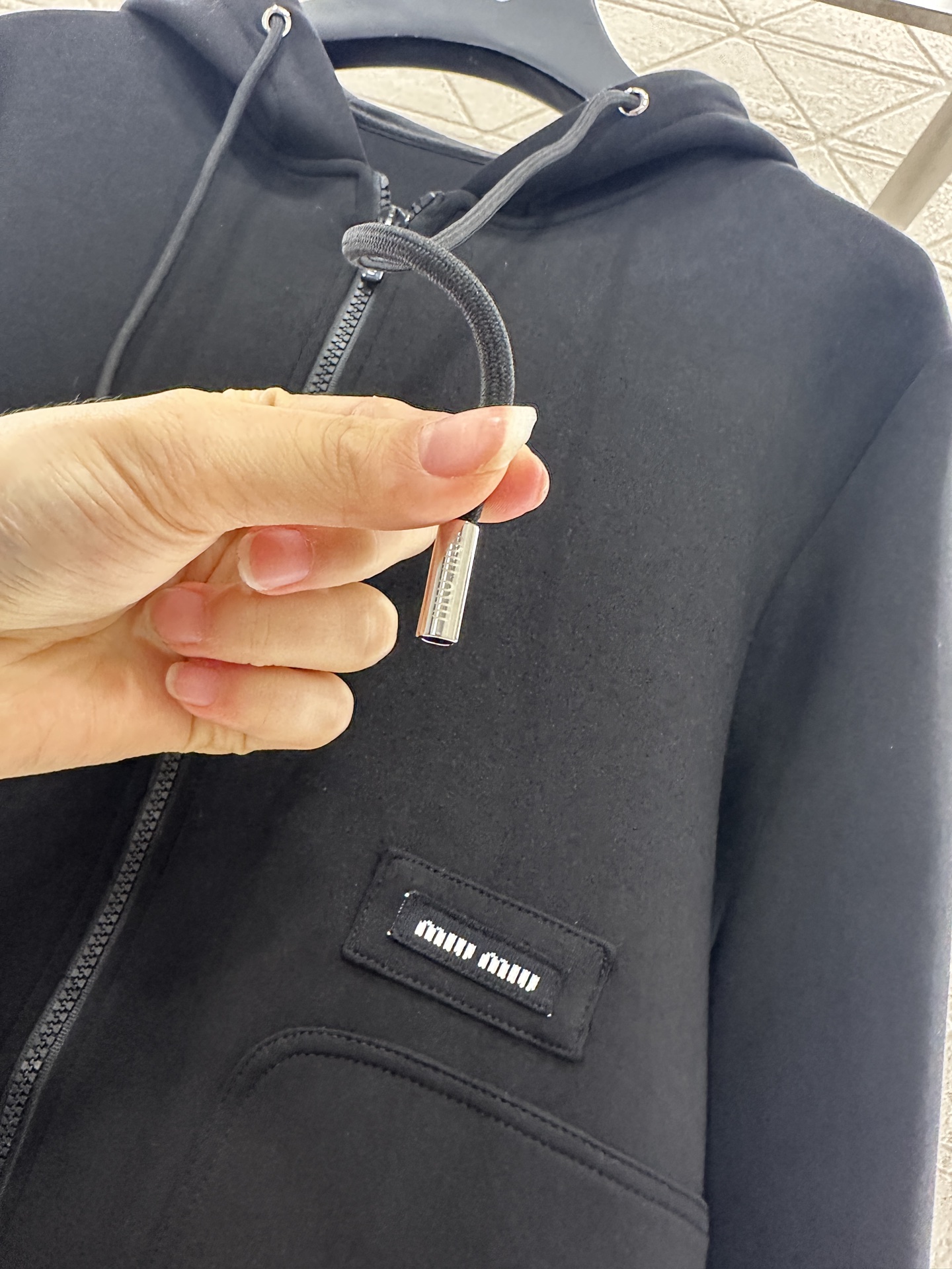 ♥Miumi*♥2025新品上架 连帽外套长裤套装定制YB斜纹全棉材质 质感光泽 品相高级 宽松廓形连帽