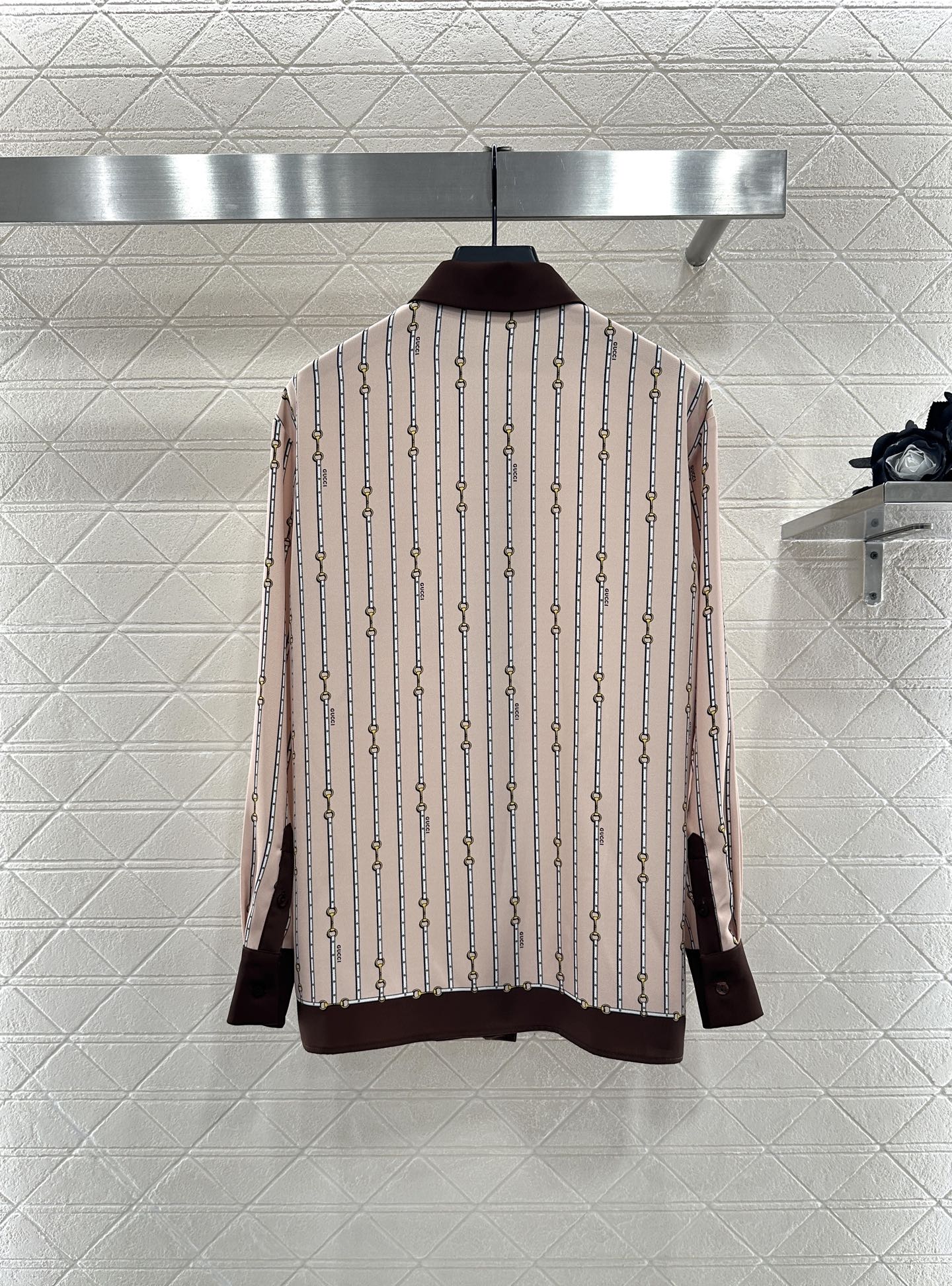 ♥Guc*♥2025新品上架 撞色印花衬衣长裤套装定制YB斜纹稠材质 柔软亲肤 垂坠飘逸 通体印花工艺处