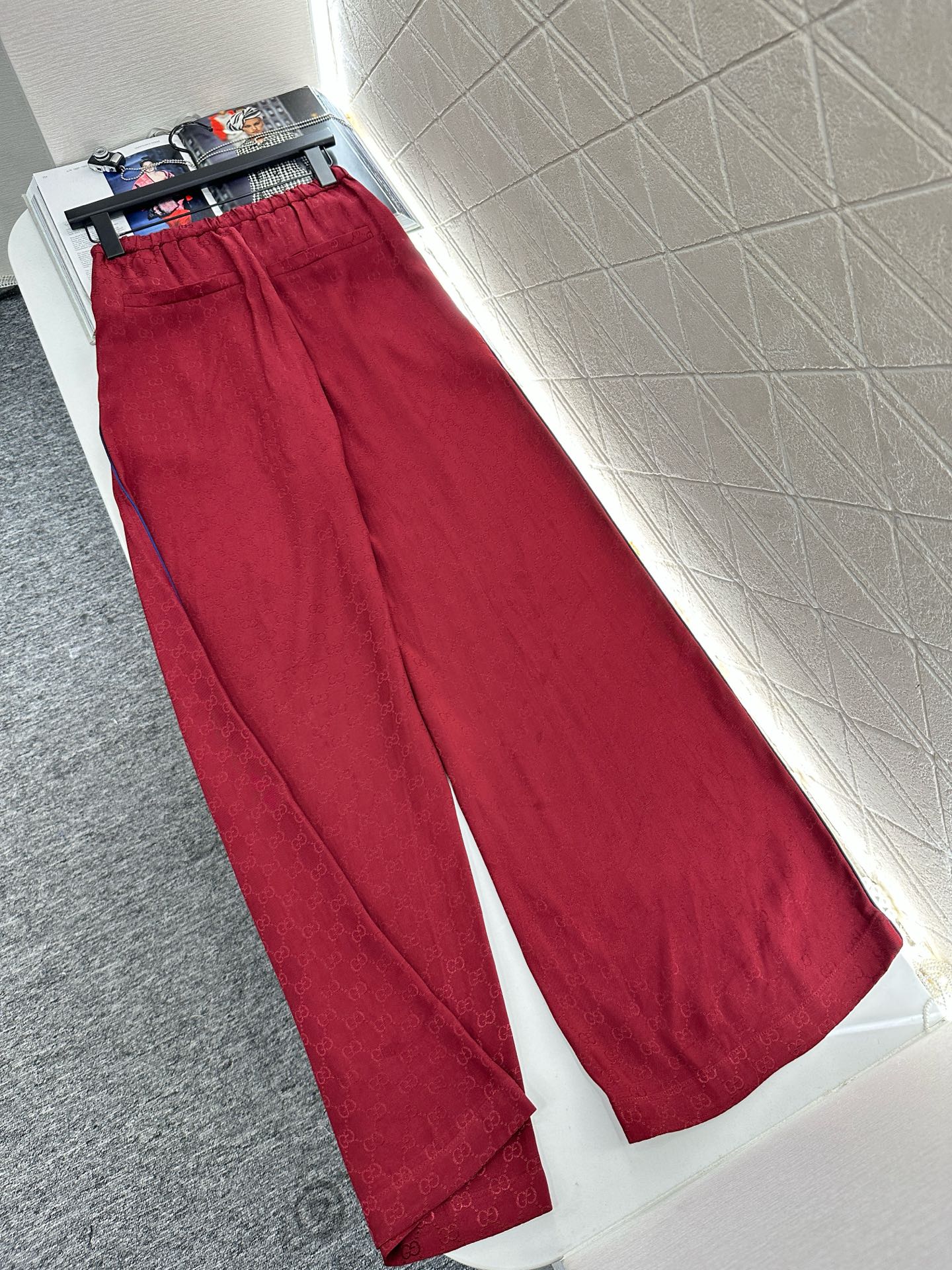 ♥Gucc*♥2025新品上架 提花衬衣长裤套装定制YB进口提花材质 柔软亲肤 垂坠飘逸 通体满铺 呈现