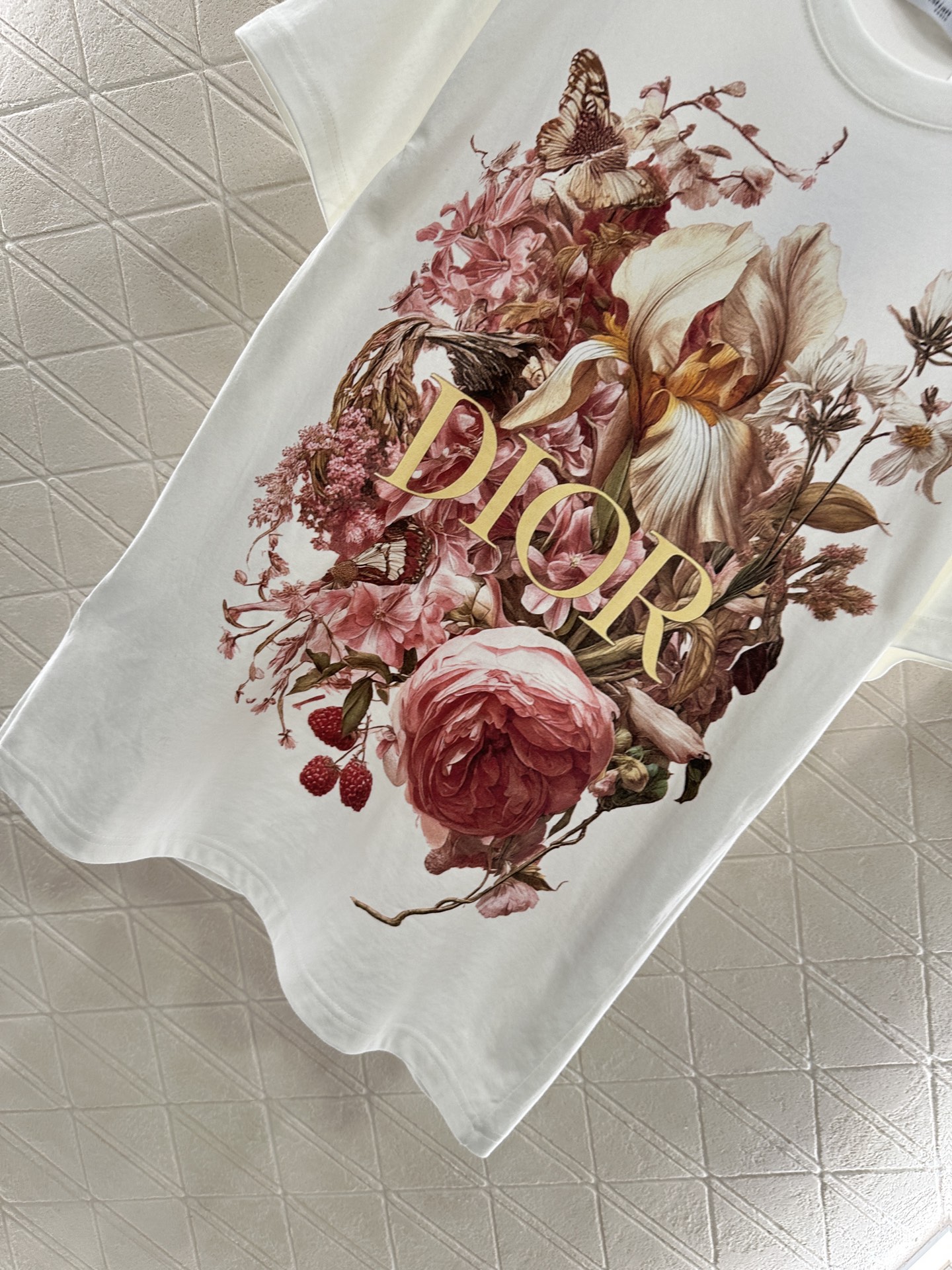 ♥Dio*♥2025新品上架 圆领印花𝑇𝑒𝑒定制YB原生全棉材质 质感高级 柔软舒适 宽松短袖T恤裁剪 