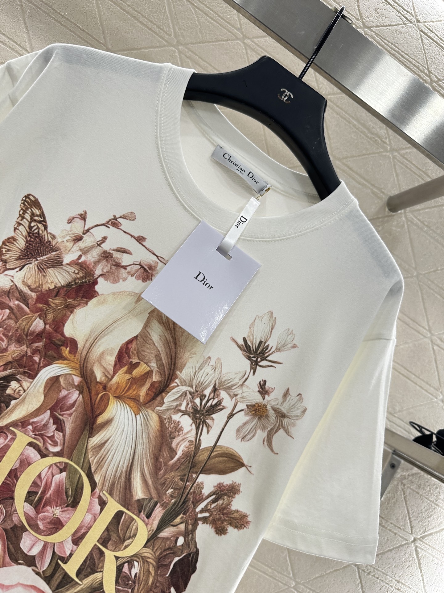 ♥Dio*♥2025新品上架 圆领印花𝑇𝑒𝑒定制YB原生全棉材质 质感高级 柔软舒适 宽松短袖T恤裁剪 