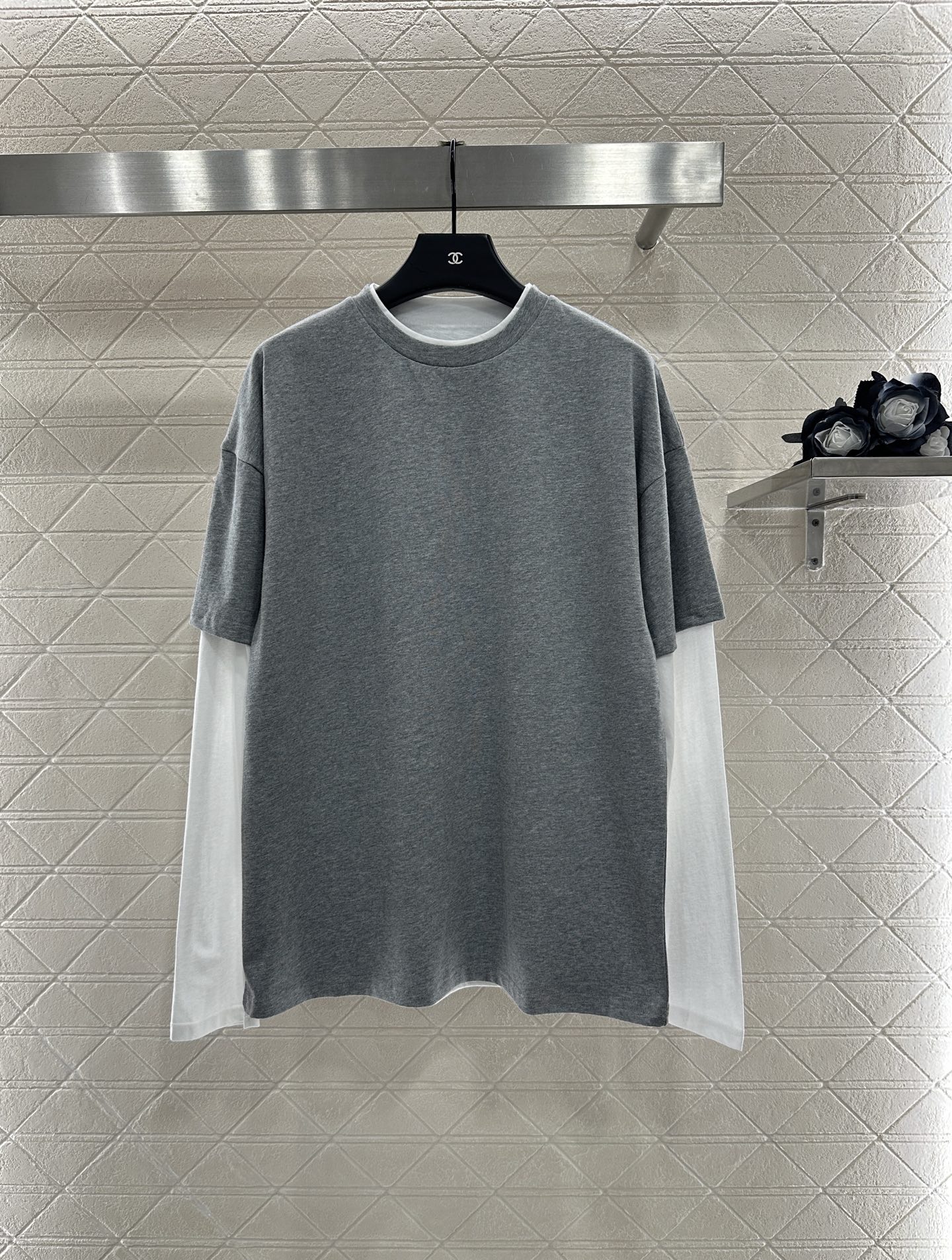 ♥Jil sande*♥2025新品上架 假两件撞色印花长袖定制YB斜纹全棉材质 透气舒适 质感十足 假