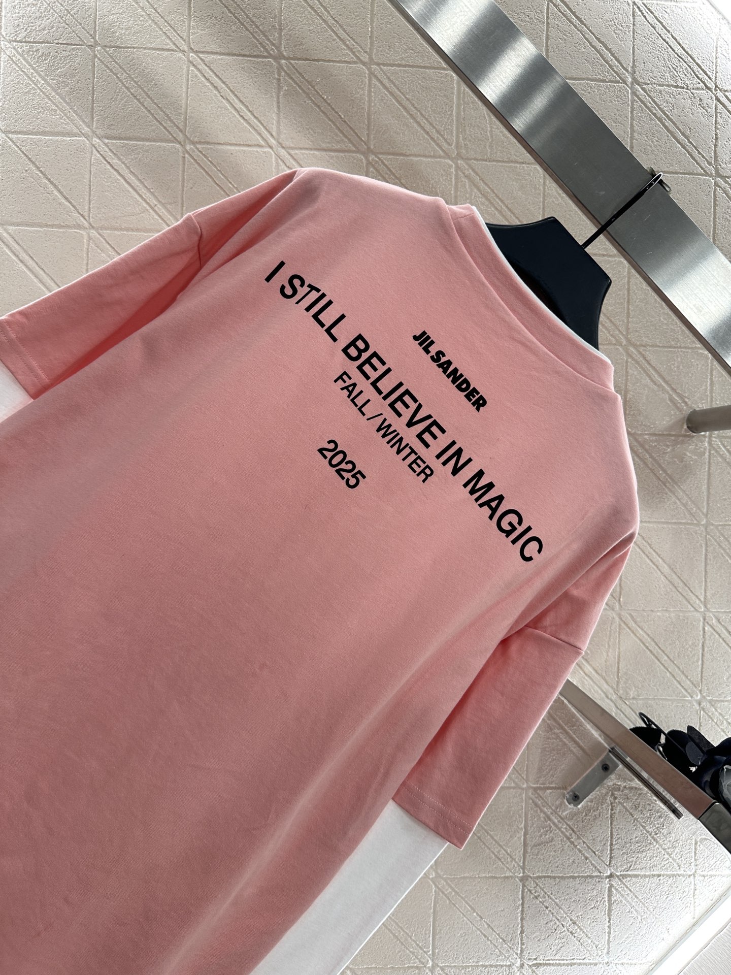 ♥Jil sande*♥2025新品上架 假两件撞色印花长袖定制YB斜纹全棉材质 透气舒适 质感十足 假