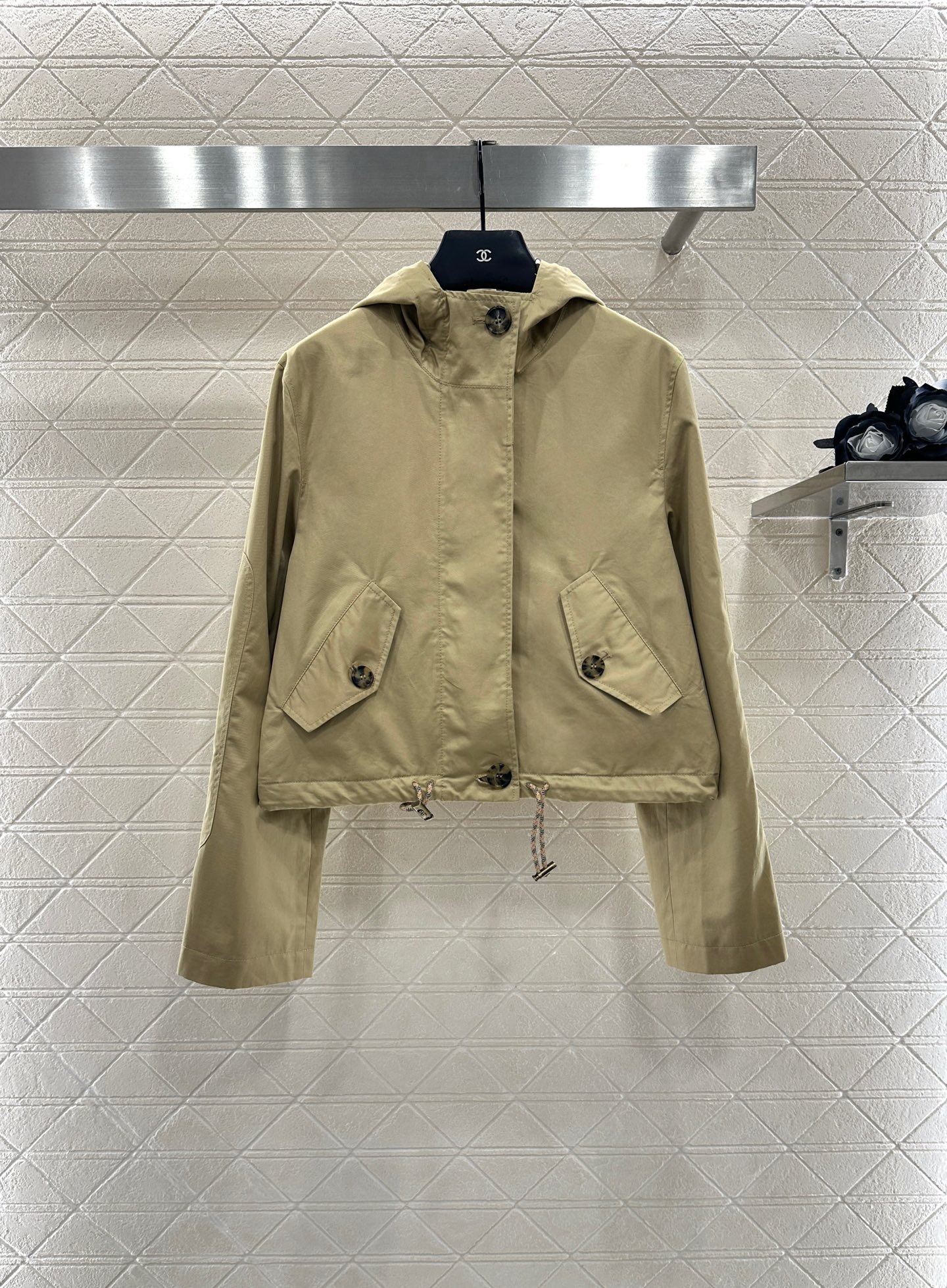 ♥BBR*♥2025新品上架 连帽抽绳风衣外套定制YB进口风衣材质 挺括有型 质感高级 风衣夹克外套 连