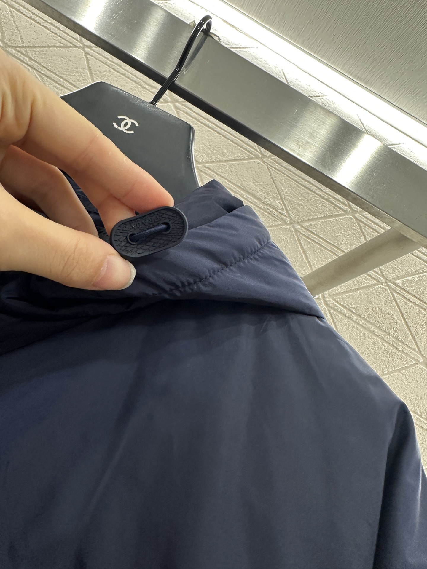 ♥prad*♥2025新品上架 连帽羽绒棉服外套定制YB防风防水尼龙材质 质感上乘 连帽拉链外套版型 成