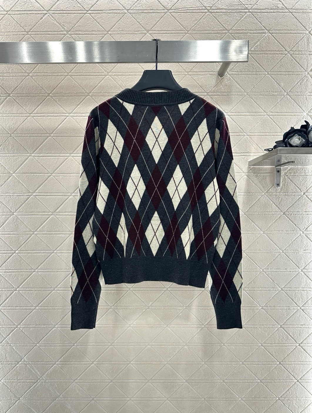 ♥west vivienne*♥2025新品上架 菱格提花针织开衫定制YB羊毛纱线织造 质感细腻 舒适好