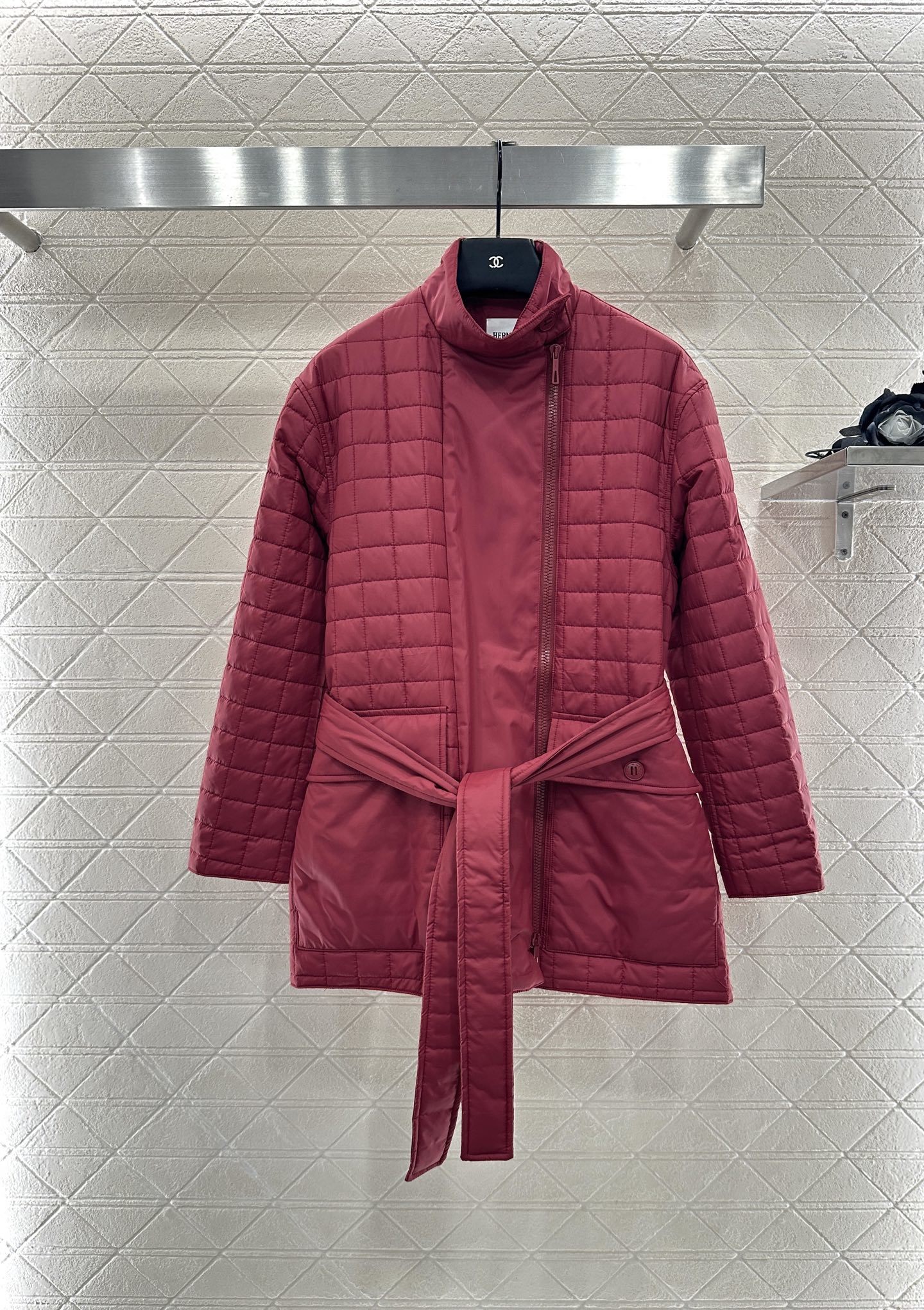 ♥Herme*♥2025新品上架 立领拉链中长棉服外套定制YB防风防水尼龙材质 羽绒棉填充内里 整件轻薄