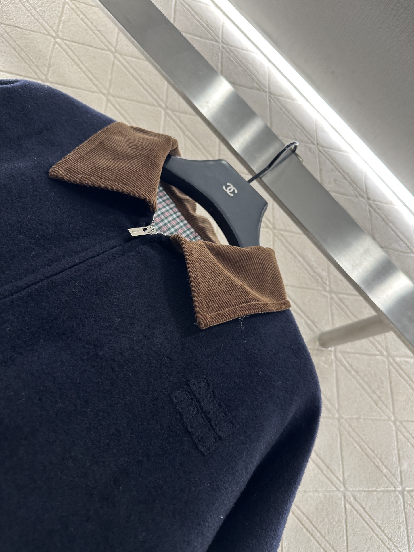 ♥Miumi*♥2025新品上架 灯芯绒领羊绒棉服外套定制YB羊绒羊毛材质 整件复古高级 卡其色灯芯绒领