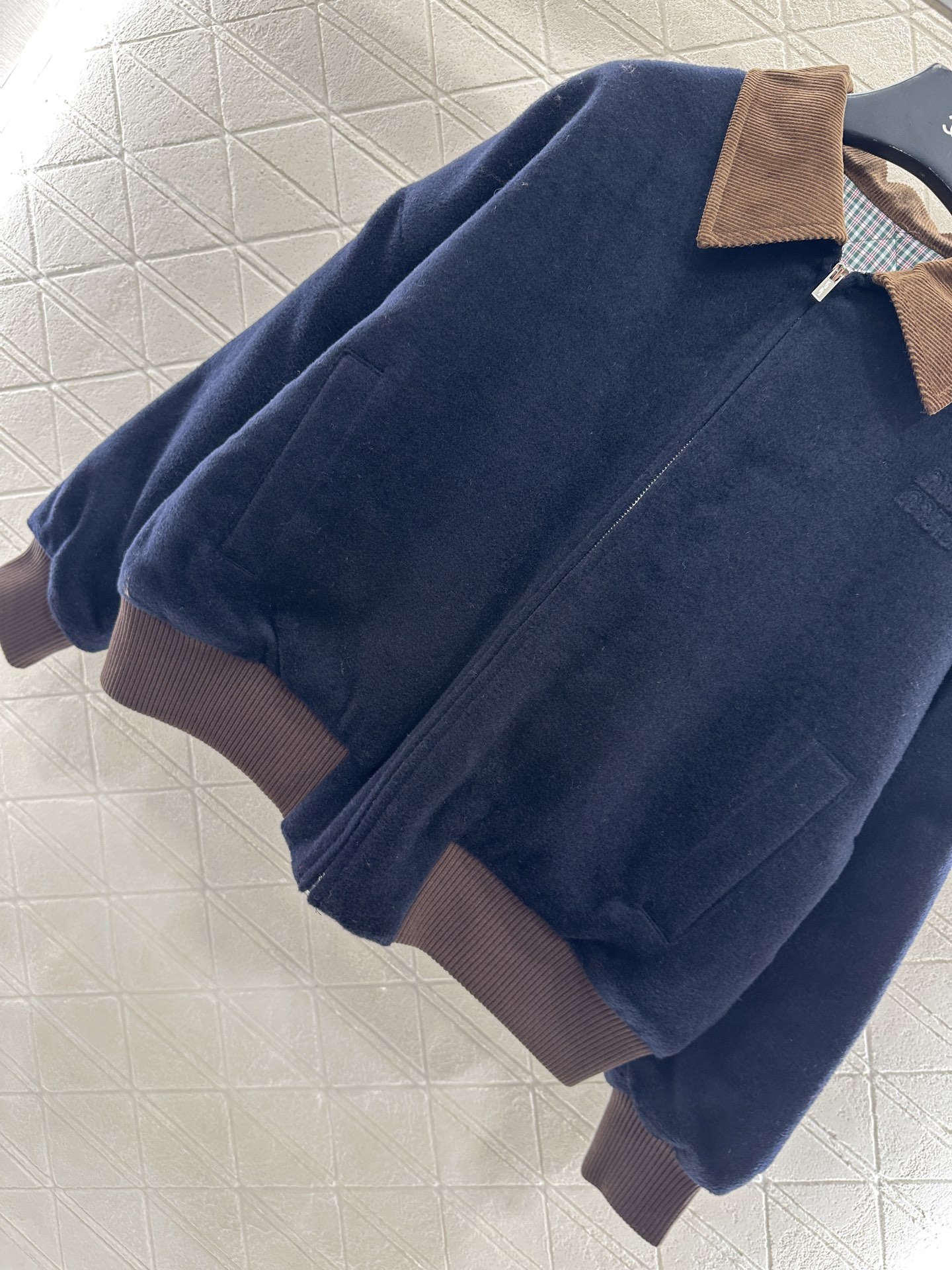 ♥Miumi*♥2025新品上架 灯芯绒领羊绒棉服外套定制YB羊绒羊毛材质 整件复古高级 卡其色灯芯绒领