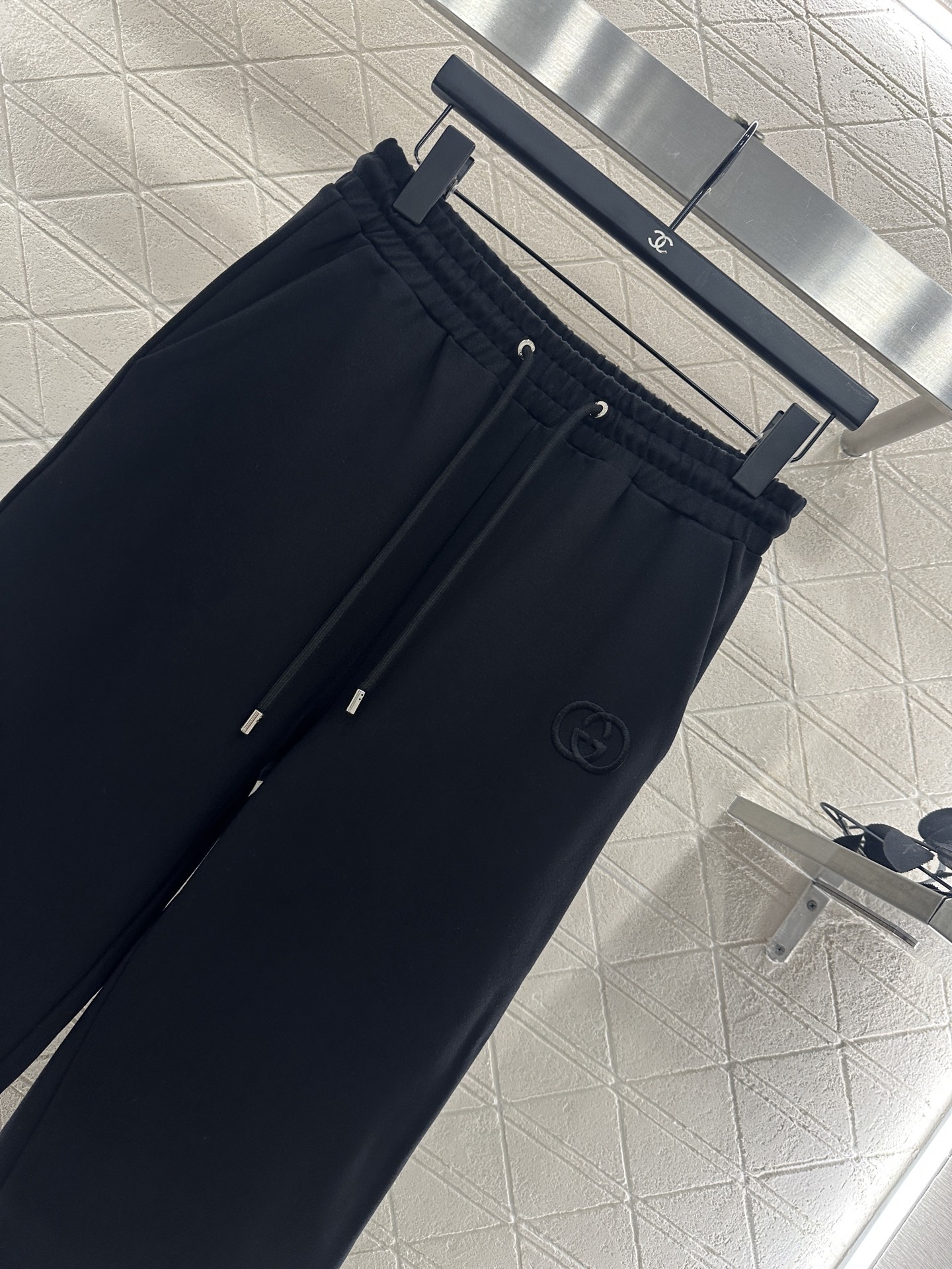 ♥Gucc*♥2025新品上架 两面穿连帽外套长裤套装定制YB斜纹全棉材质，质感光泽，舒适垂顺。连帽外套