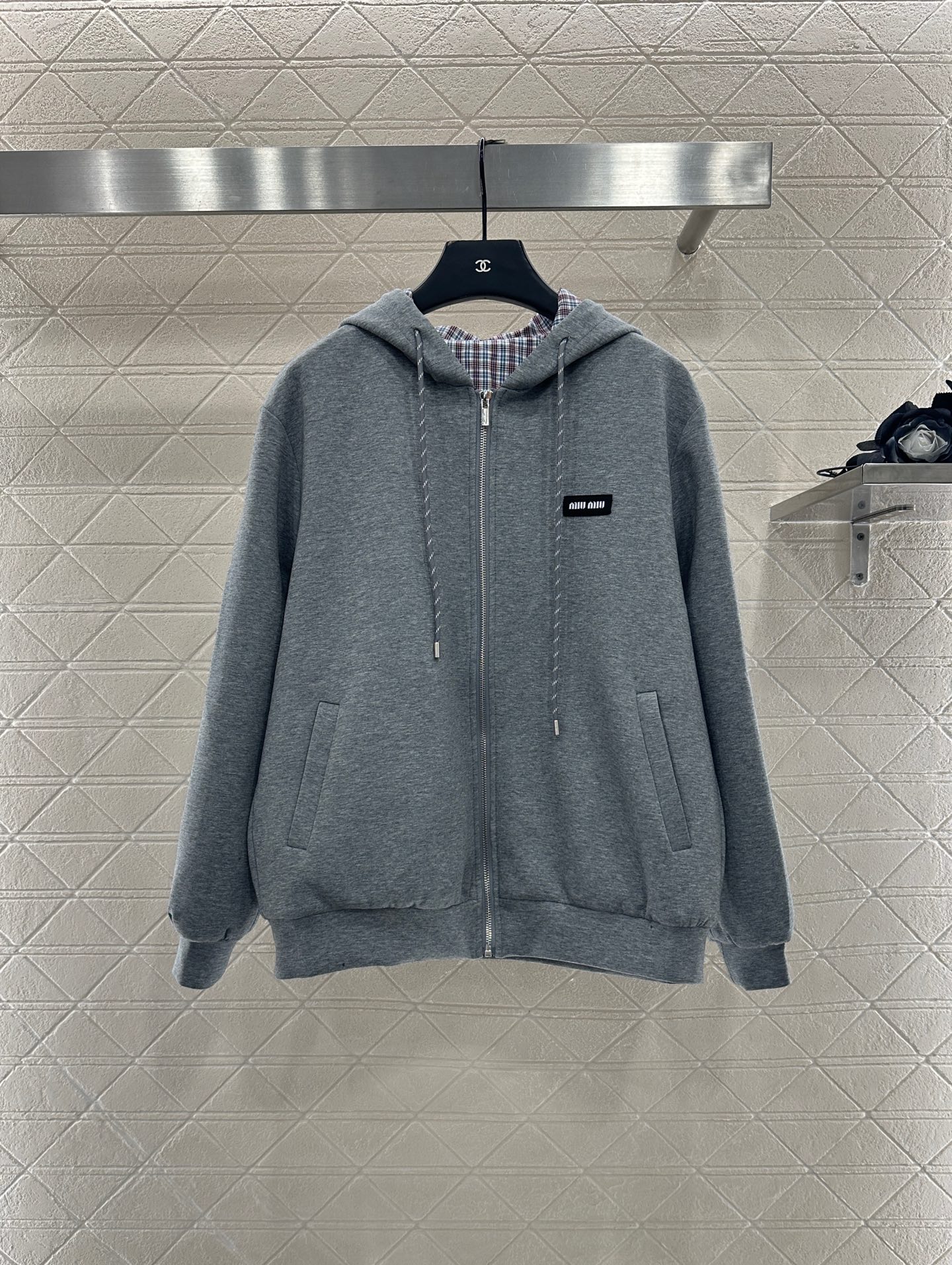 ♥Miumi*♥2025新品上架 两面穿连帽外套长裤套装定制YB斜纹全棉材质，质感光泽，舒适垂顺，连帽外