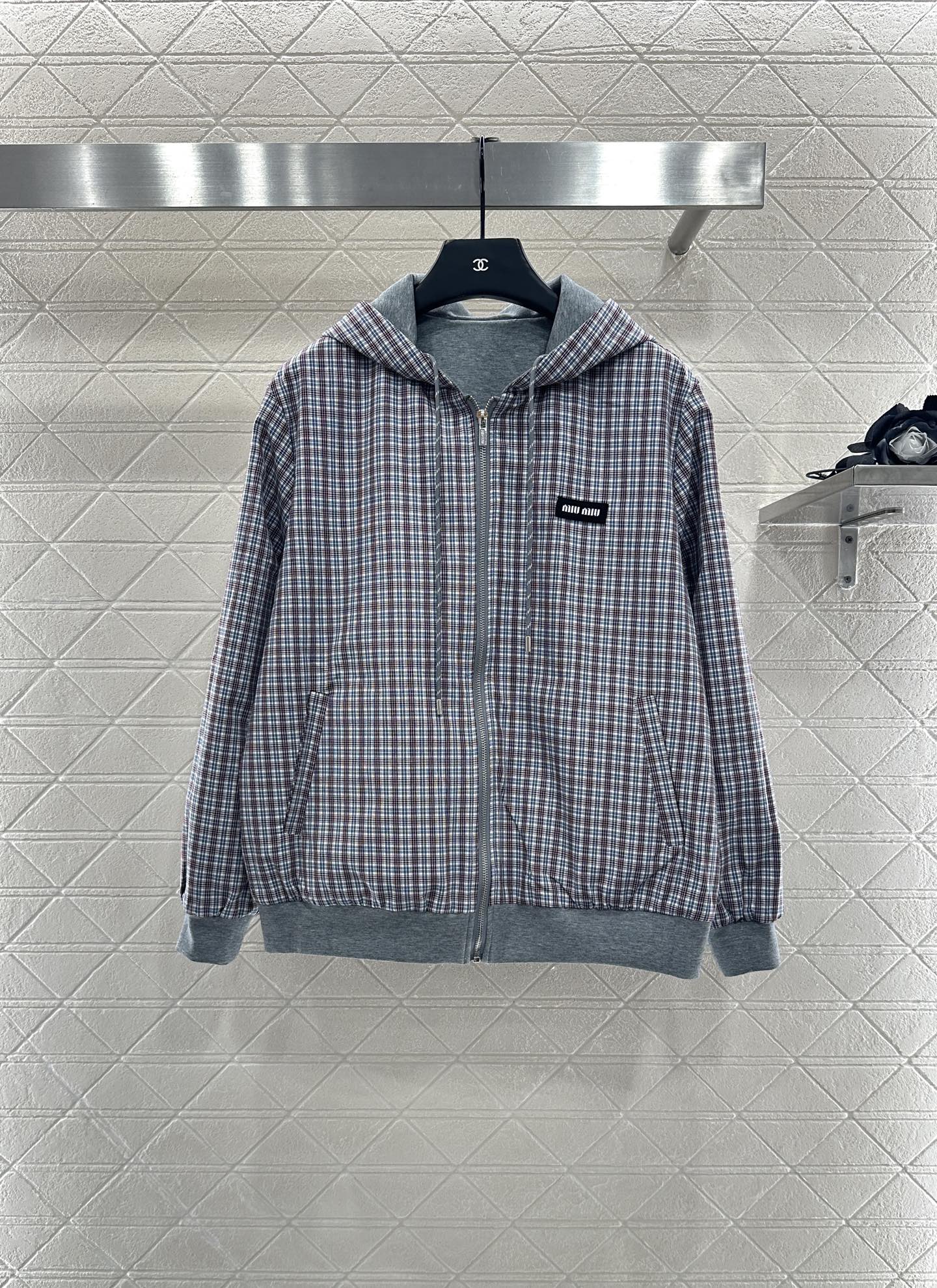 ♥Miumi*♥2025新品上架 两面穿连帽外套长裤套装定制YB斜纹全棉材质，质感光泽，舒适垂顺，连帽外