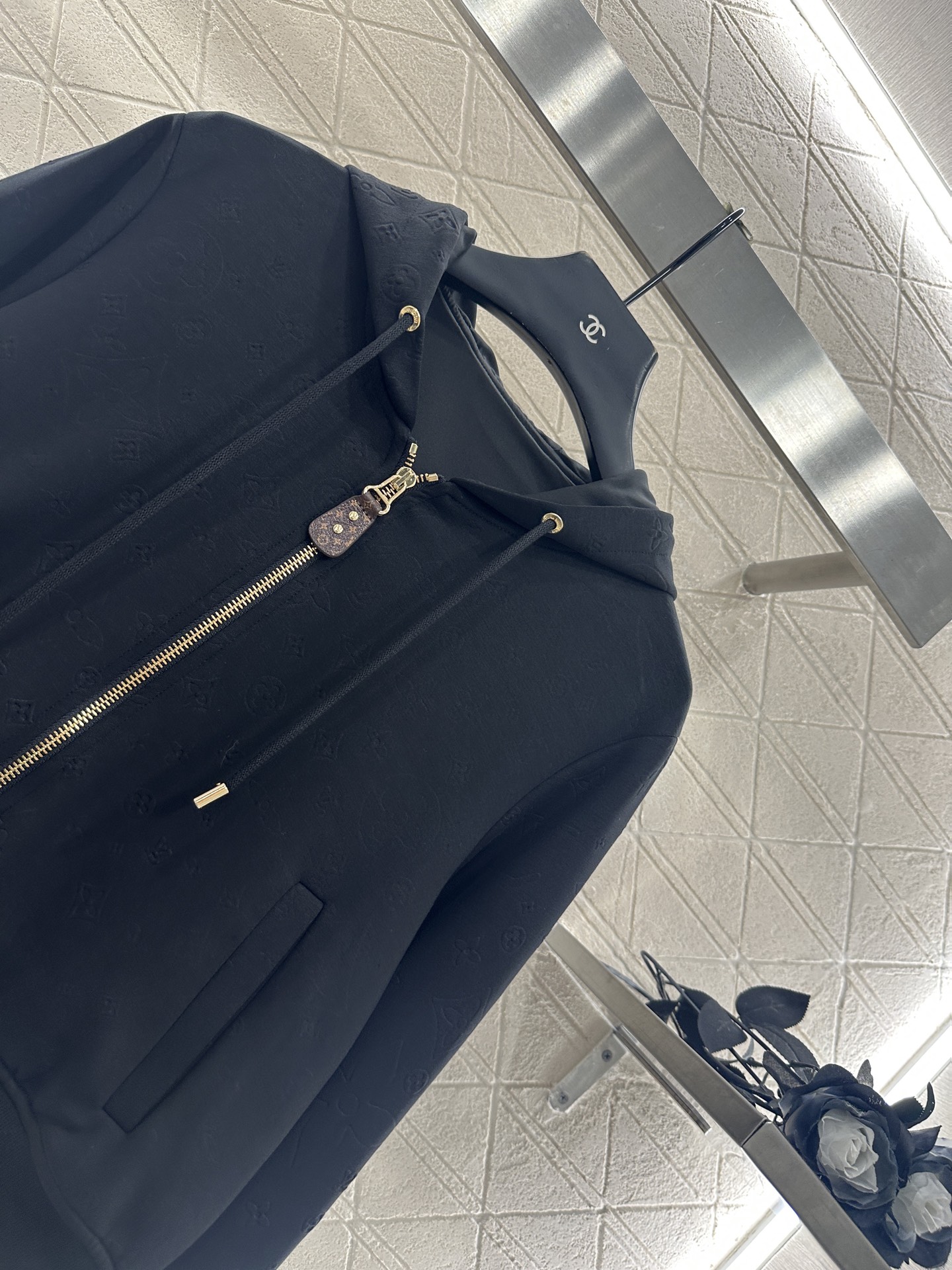 ♥Louis vuitto*♥2025新品上架 连帽外套长裤套装定制YB斜纹全棉材质，质感光泽，舒适垂顺