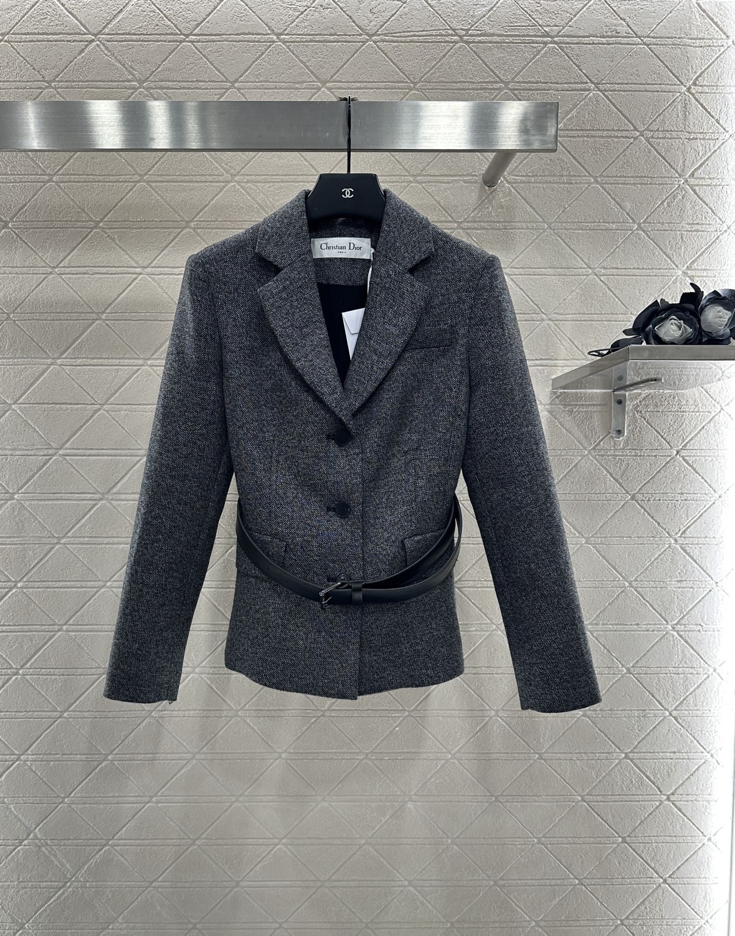 ♥Dio*♥2025新品上架 披肩翻领腰带西装多件套定制YB进口百分百丝毛材质，质感光泽高级，翻领西服单