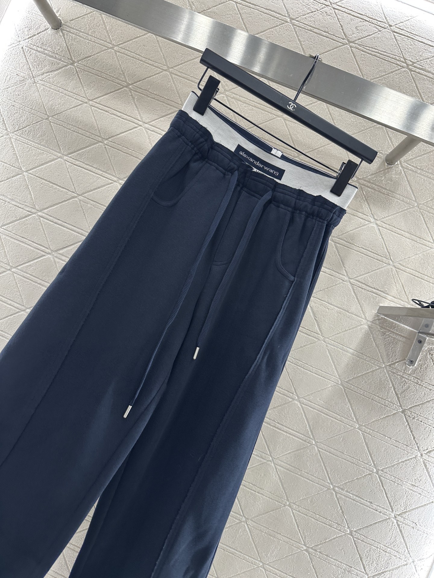 ♥Alexander wan*♥2025新品上架 抽绳织带阔腿长裤定制YB进口全棉材质，面料柔挺舒适，垂