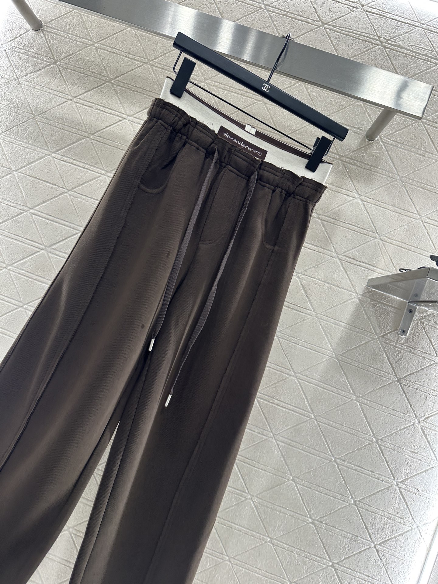 ♥Alexander wan*♥2025新品上架 抽绳织带阔腿长裤定制YB进口全棉材质，面料柔挺舒适，垂