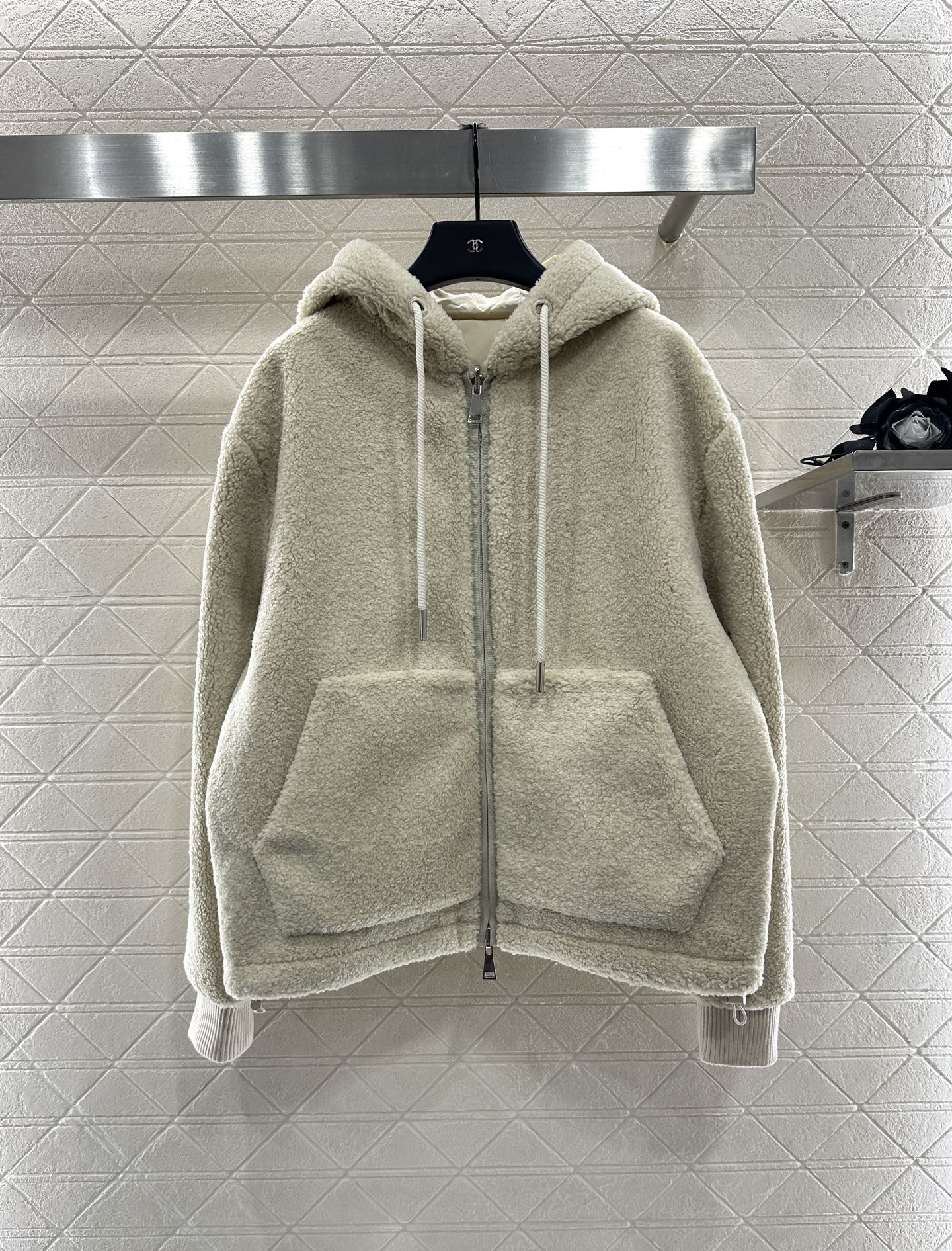 Manteau Réversible à Capuche en Laine d'Agneau Moncler - Confort et Style