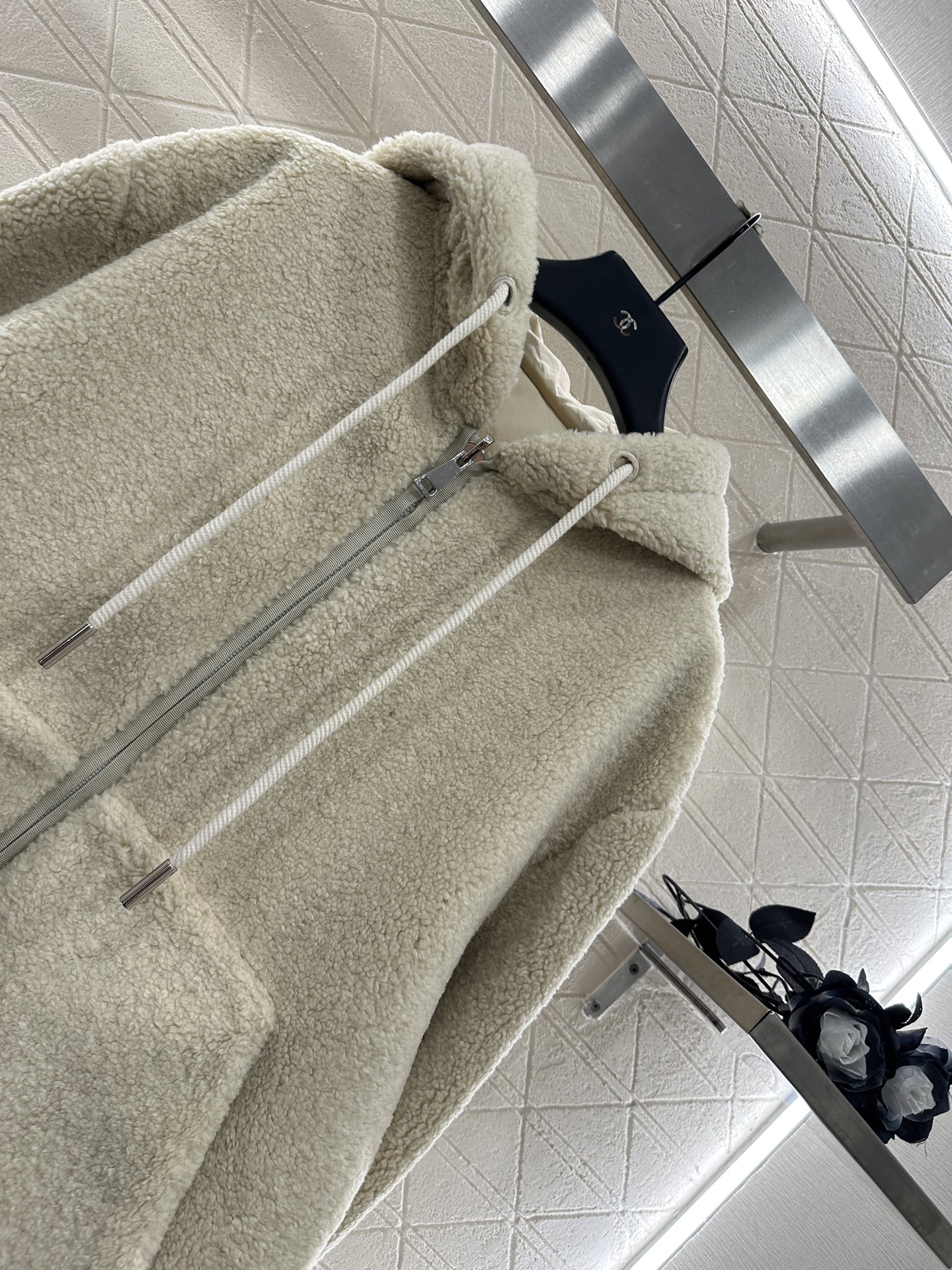 ♥Moncle*♥2025新品上架 两面穿连帽泰迪羊羔外套定制YB泰迪羊羔绒➕防水尼龙材质，毛量充足，防