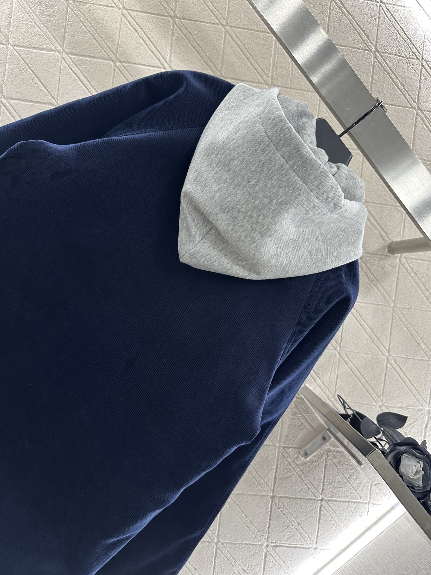 ♥Celin*♥2025新品上架 连帽抽绳棉服外套定制YB进口灯芯绒➕尼龙材质,工艺处理,挺括有型,质感