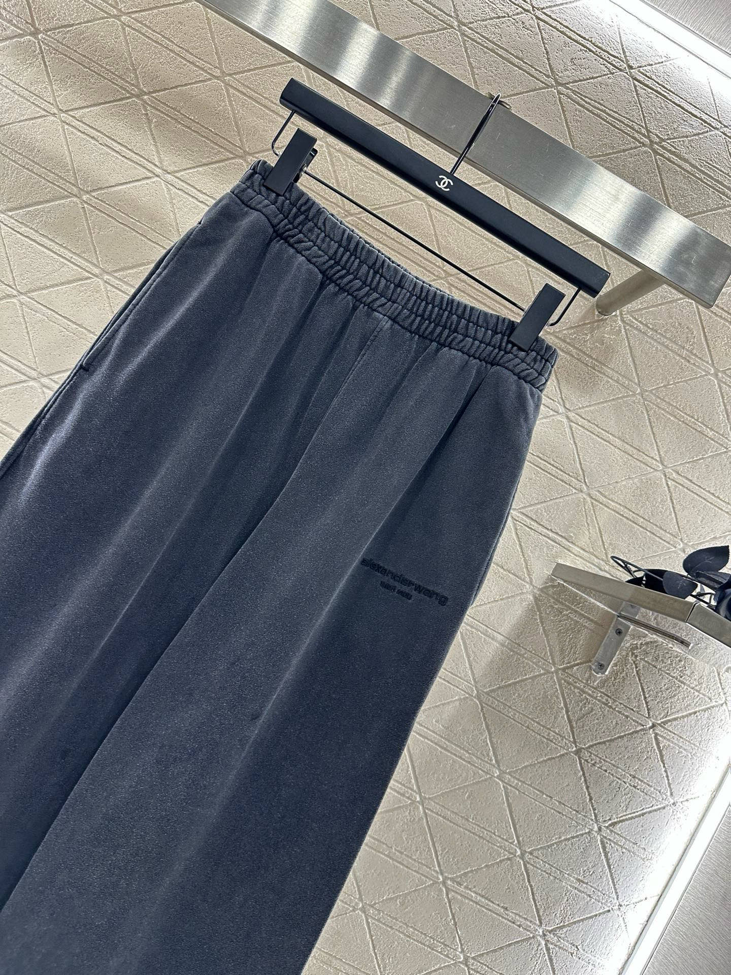 ♥Alexander wan*♥2025新品上架 半开襟套头卫衣长裤套装定制YB原生全棉材质，内里磨绒处