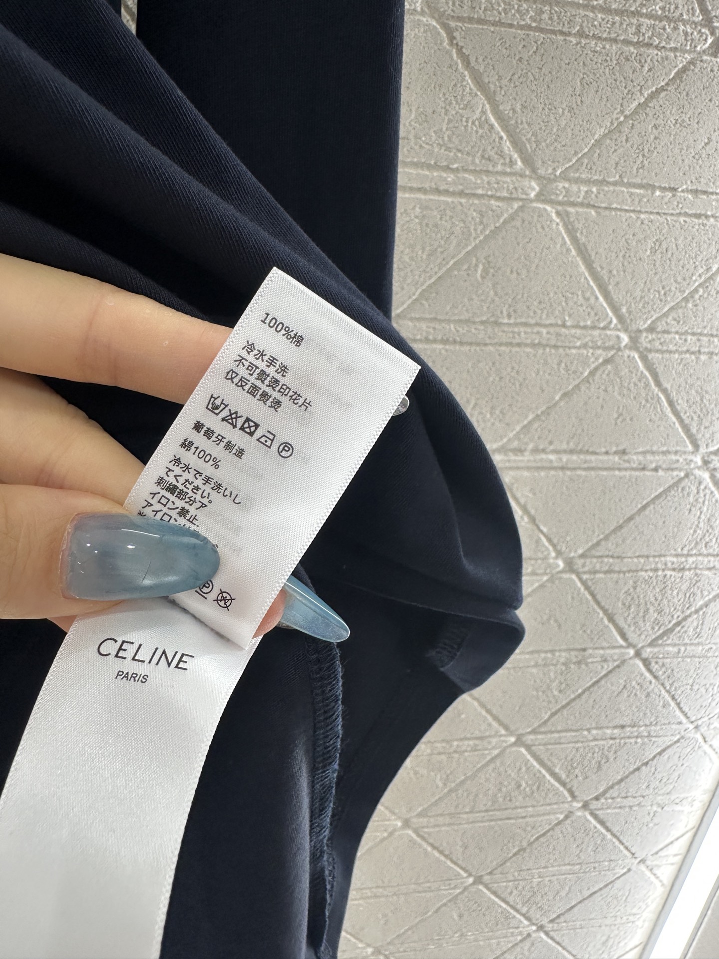 ♥Celin*♥2025新品上架 圆领字母撞色长袖定制YB原生全棉材质，舒适软糯，穿搭洋气，落肩廓形上衣