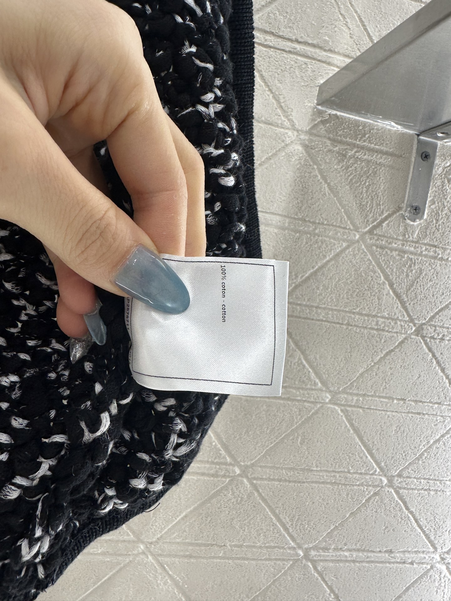 ♥Chane*♥2025新品上架 水钻捆边针织马甲半裙套装定制YB棉毛纱线织造，穿搭舒适，柔软细腻。圆领