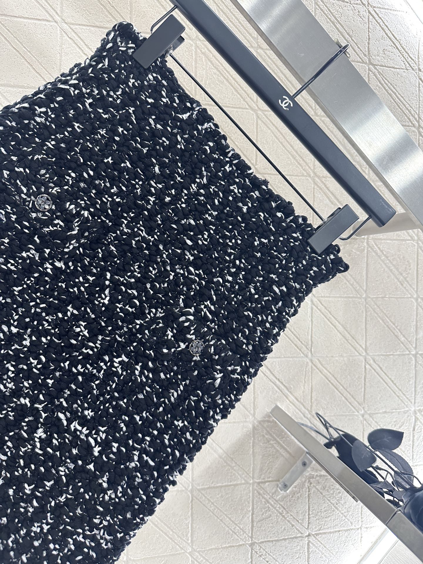 ♥Chane*♥2025新品上架 水钻捆边针织马甲半裙套装定制YB棉毛纱线织造，穿搭舒适，柔软细腻。圆领